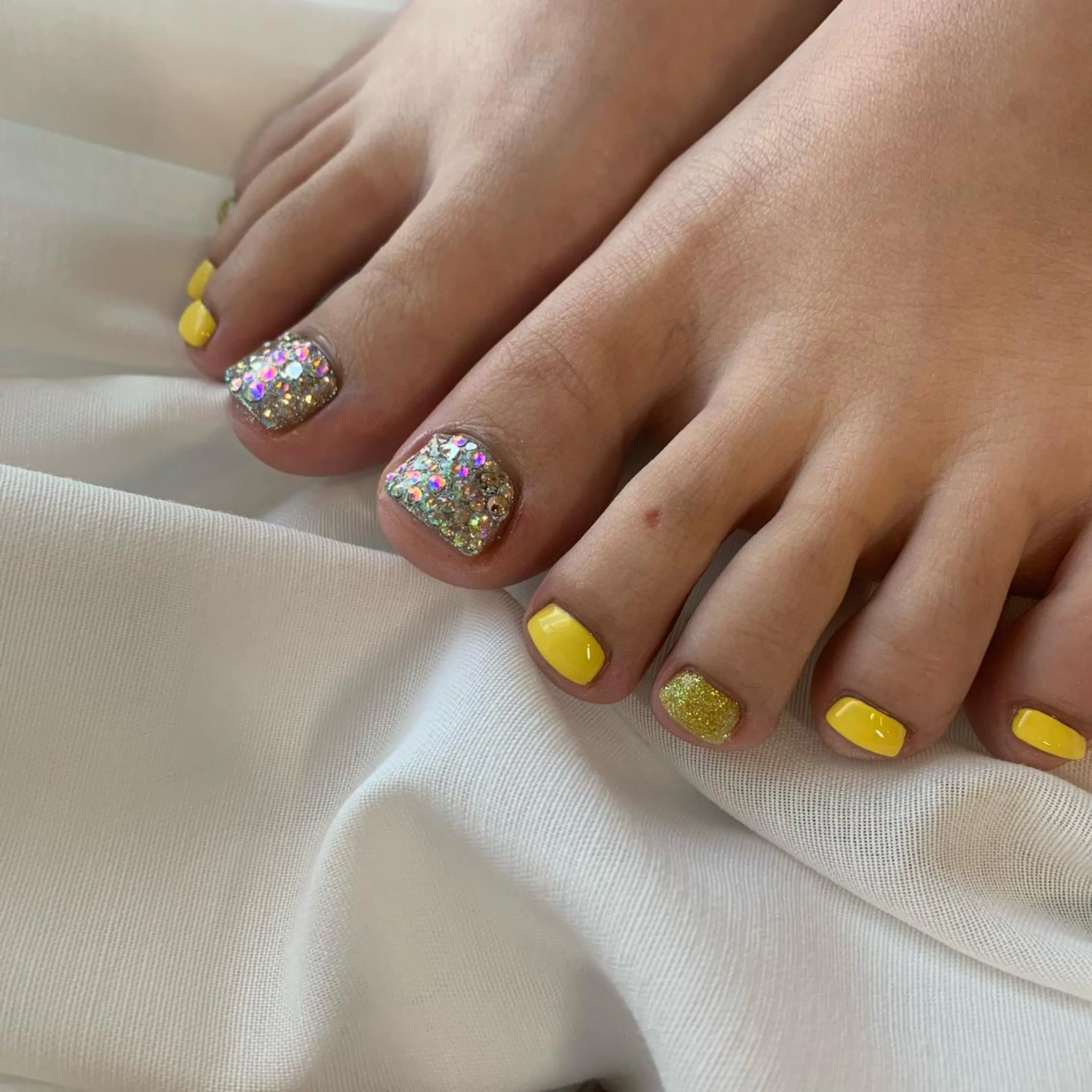 ネイル フットネイル 佐藤 穂乃香のネイルデザイン