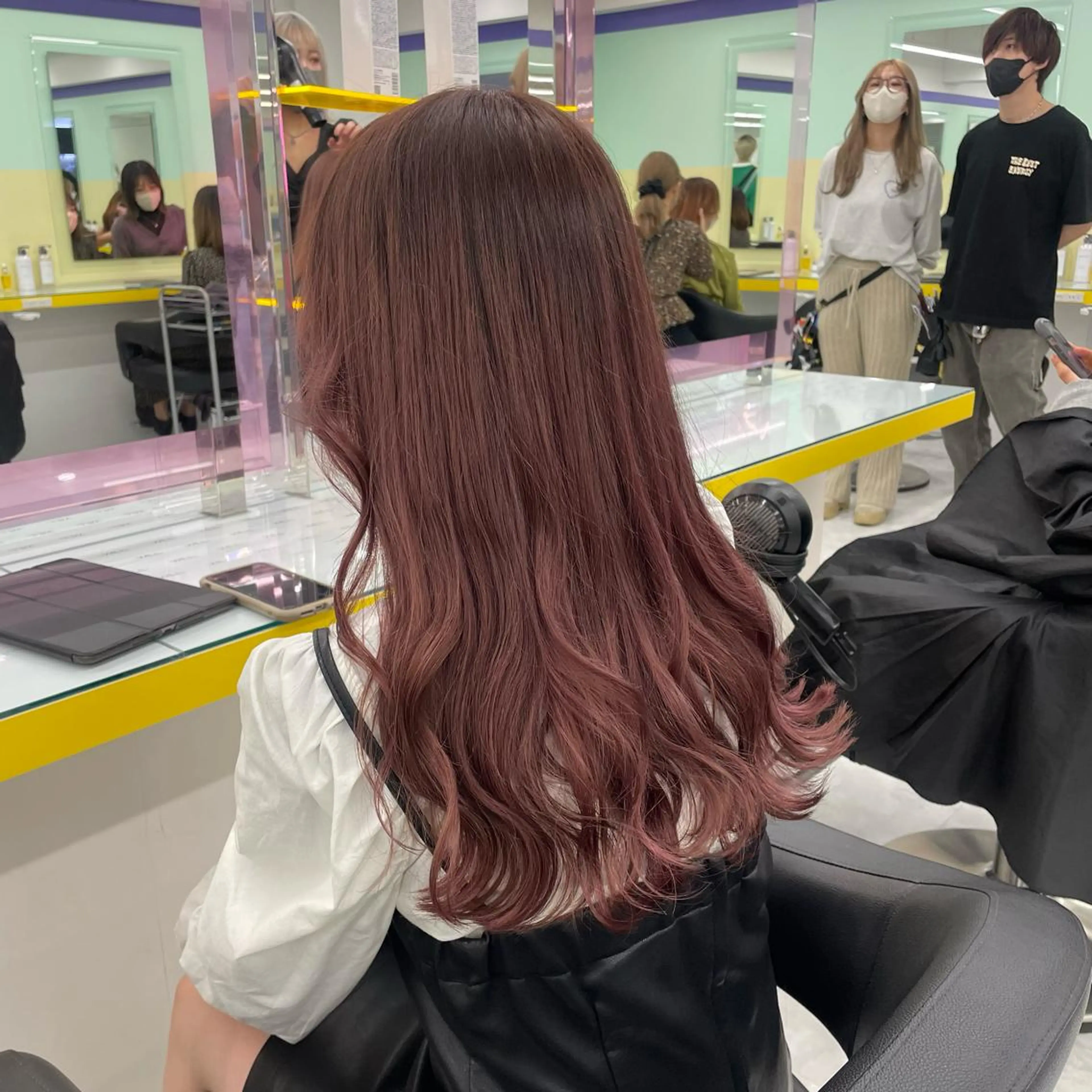 セミロング 🤍韓国トレンド ヘア🤍miku🤍のヘアスタイル