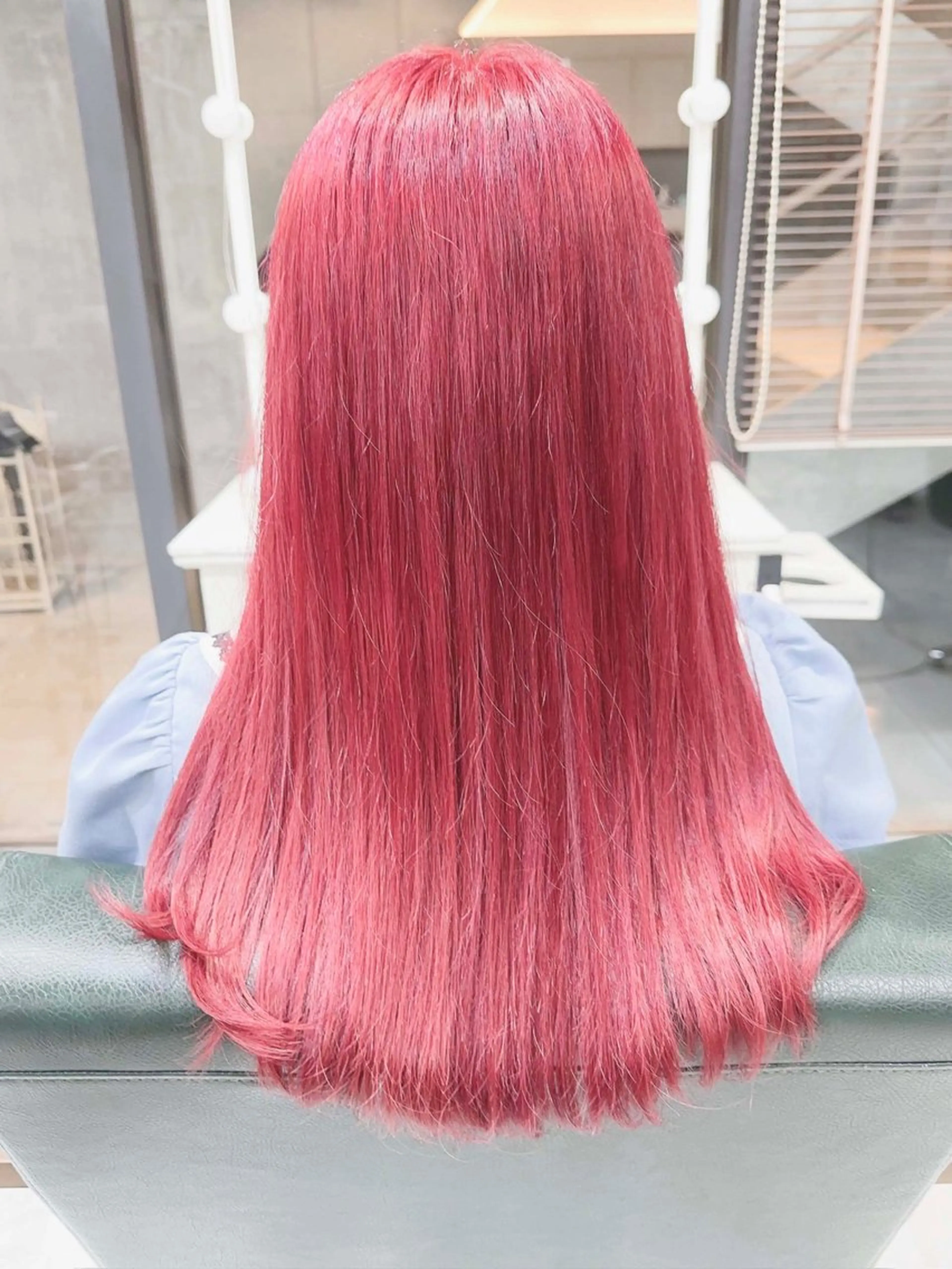 ロング カラー ブリーチ 透明感カラー ハイトーンカラー ピンクカラー 𝐍𝐚𝐧𝐚{ 原宿/ハイトーン🫧のヘアスタイル