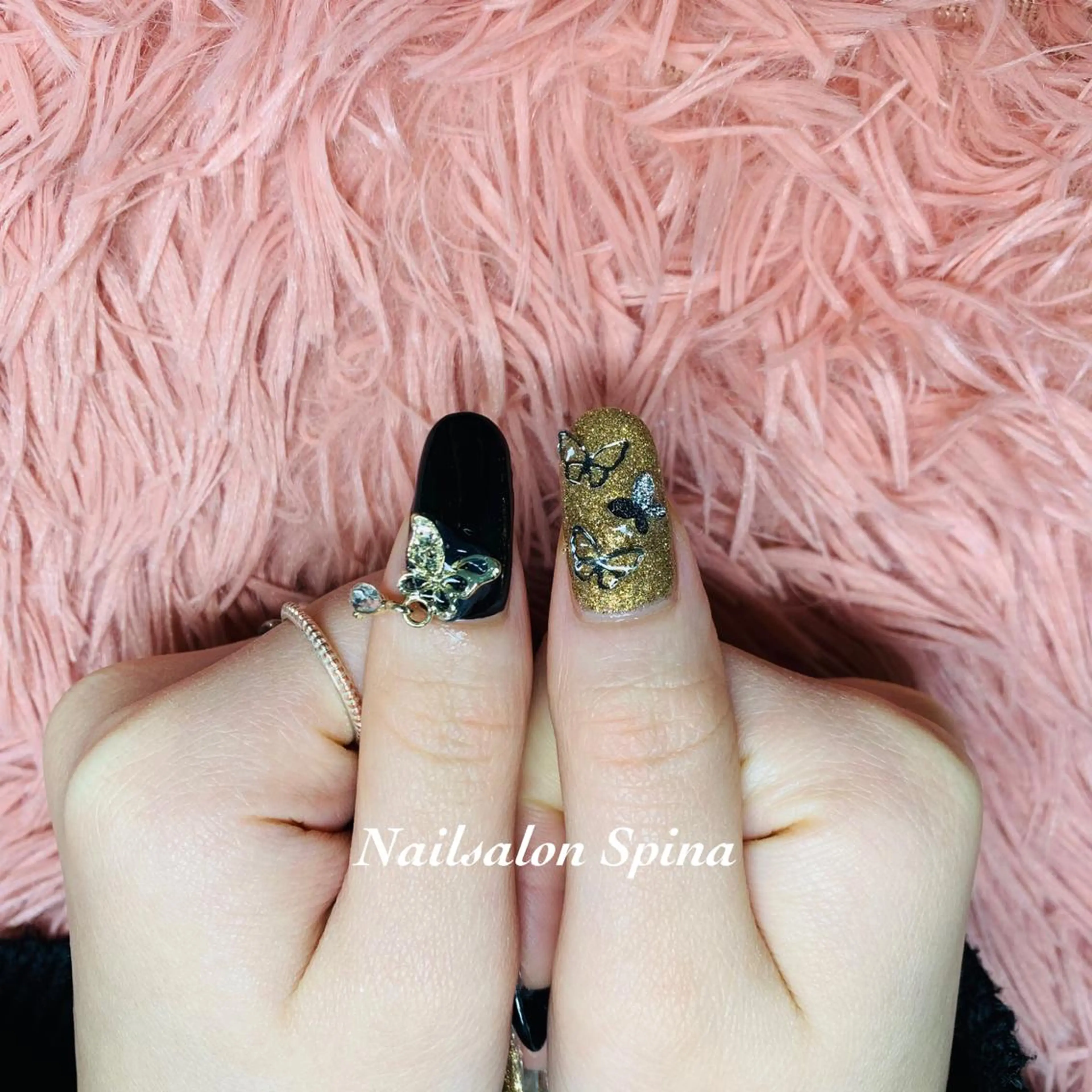 ネイル アートネイル オーロラネイル 成人式 フラッシュネイル ジェルネイル Nailsalon Spina 琴美のネイルデザイン