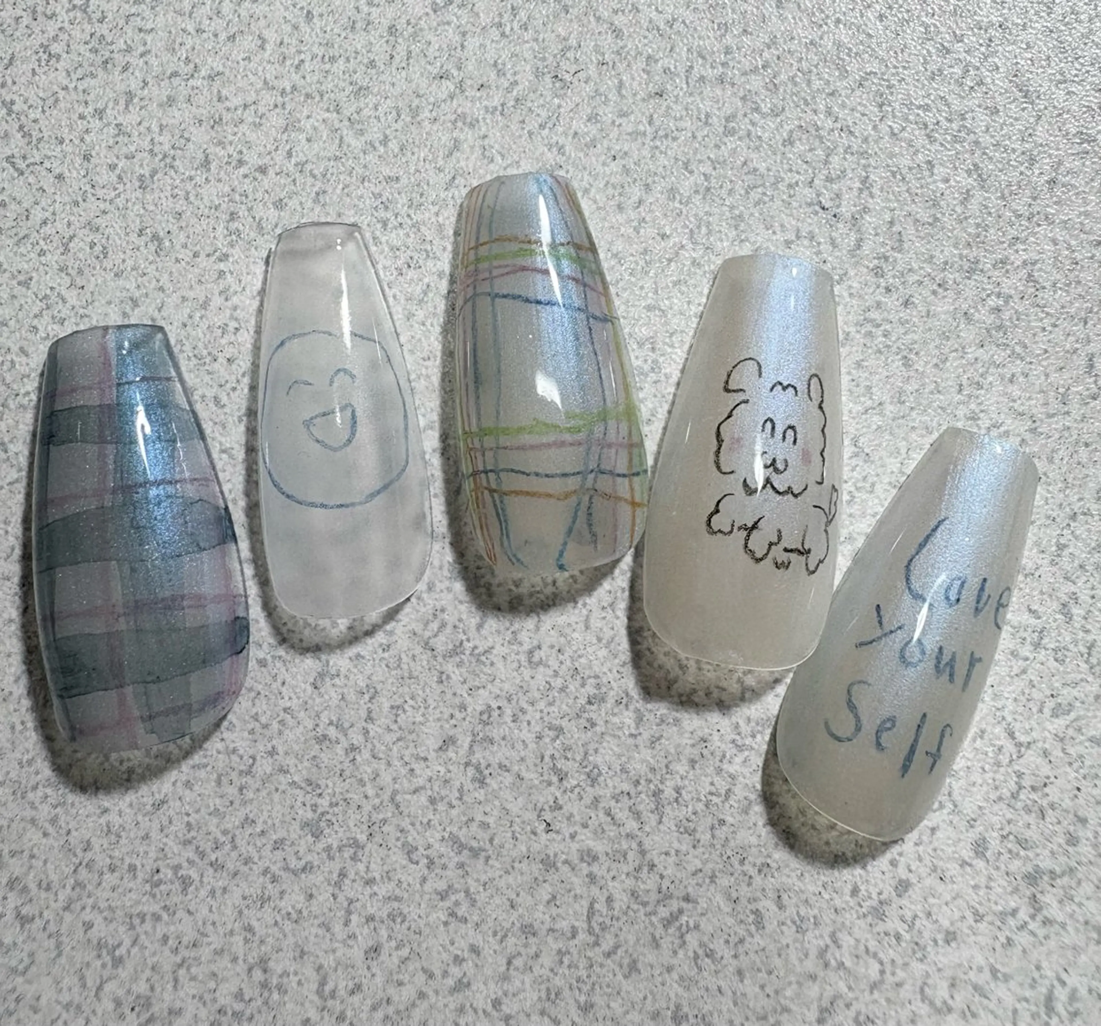 ネイル s ai☺︎のネイルデザイン