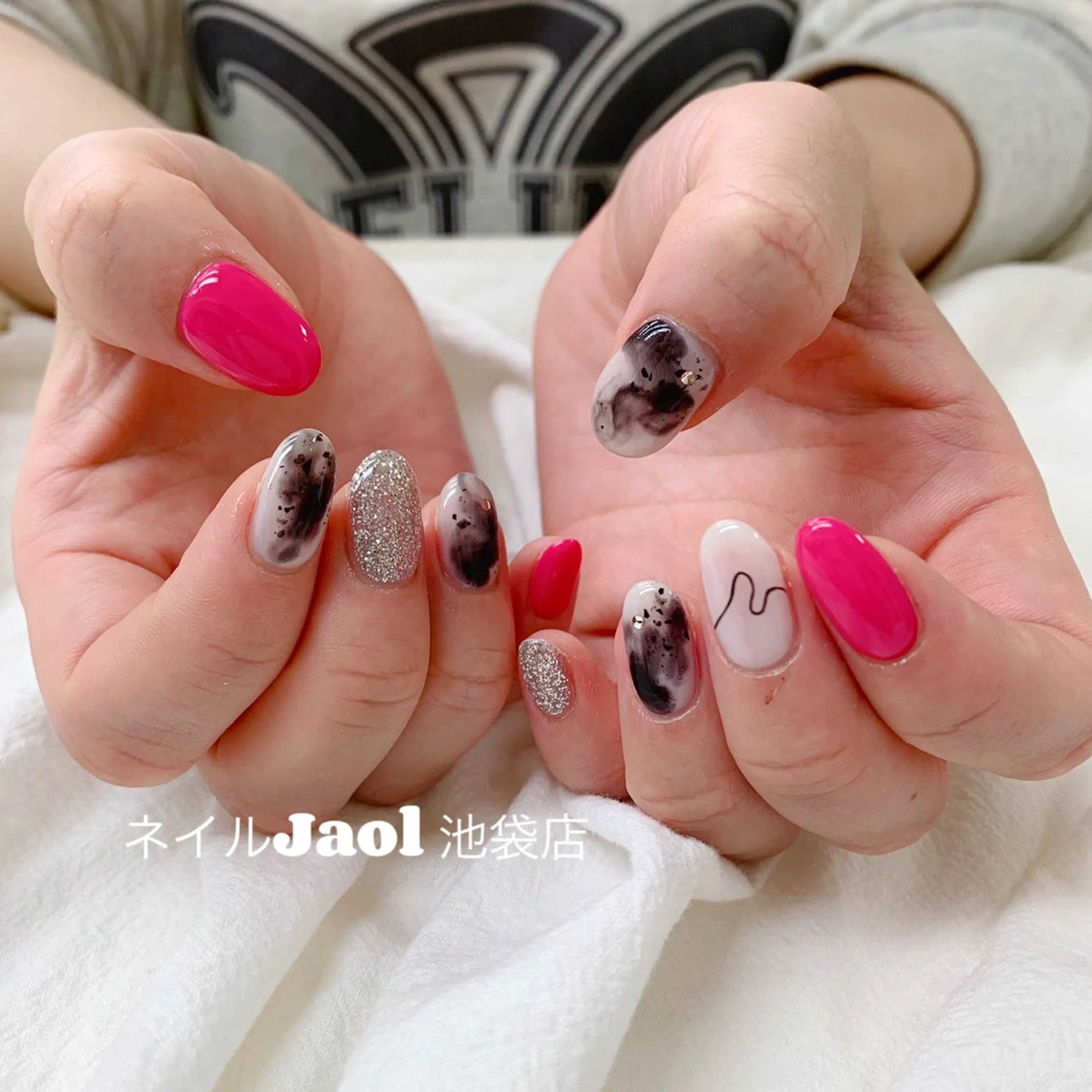 ミディアム nail jaol池袋店所属・ネイルJaol 池袋のネイルデザイン