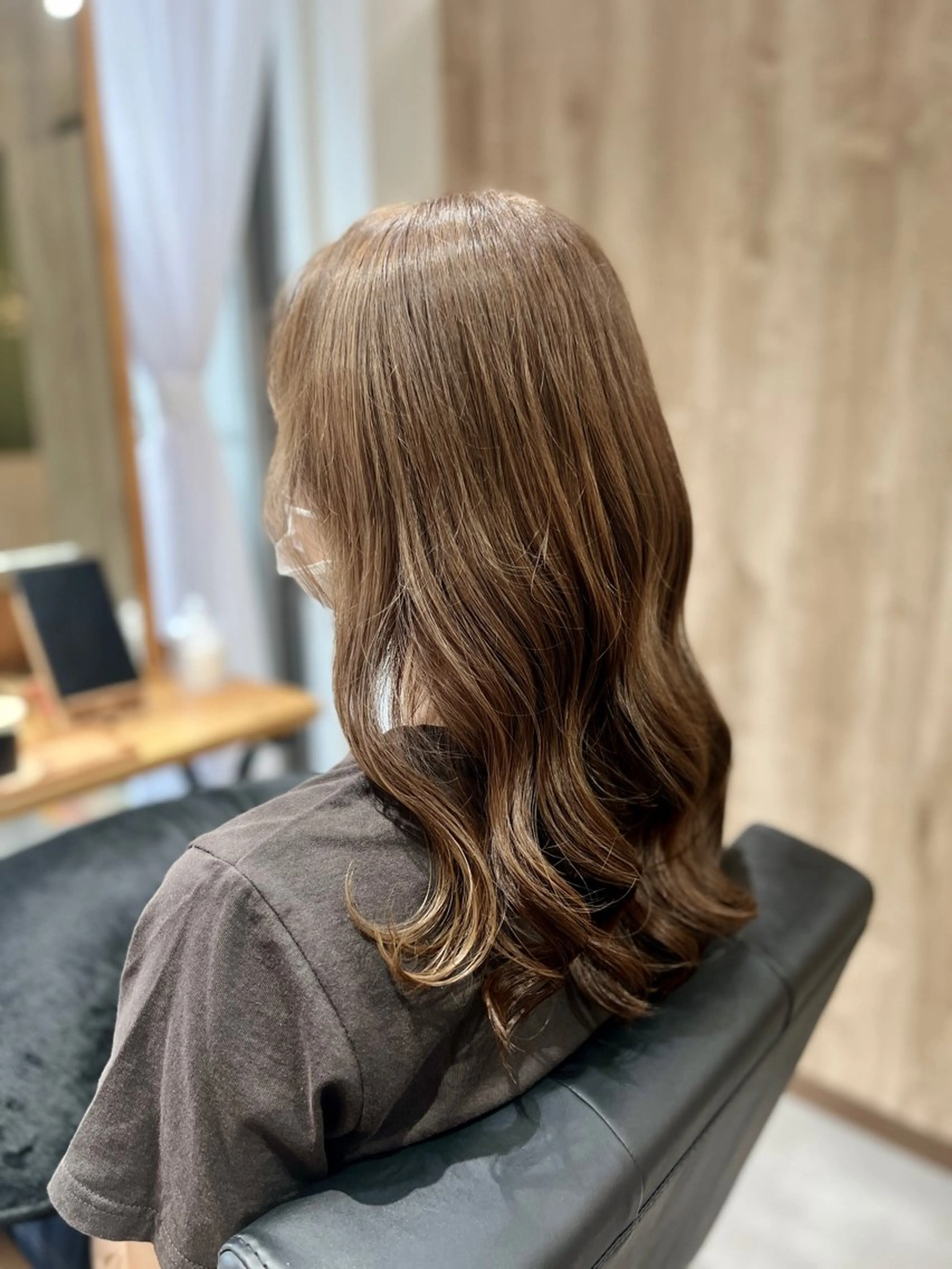 セミロング カラー 透明感カラー グレージュ イルミナカラー 髪質改善✨艶カラー MASAYAのヘアスタイル