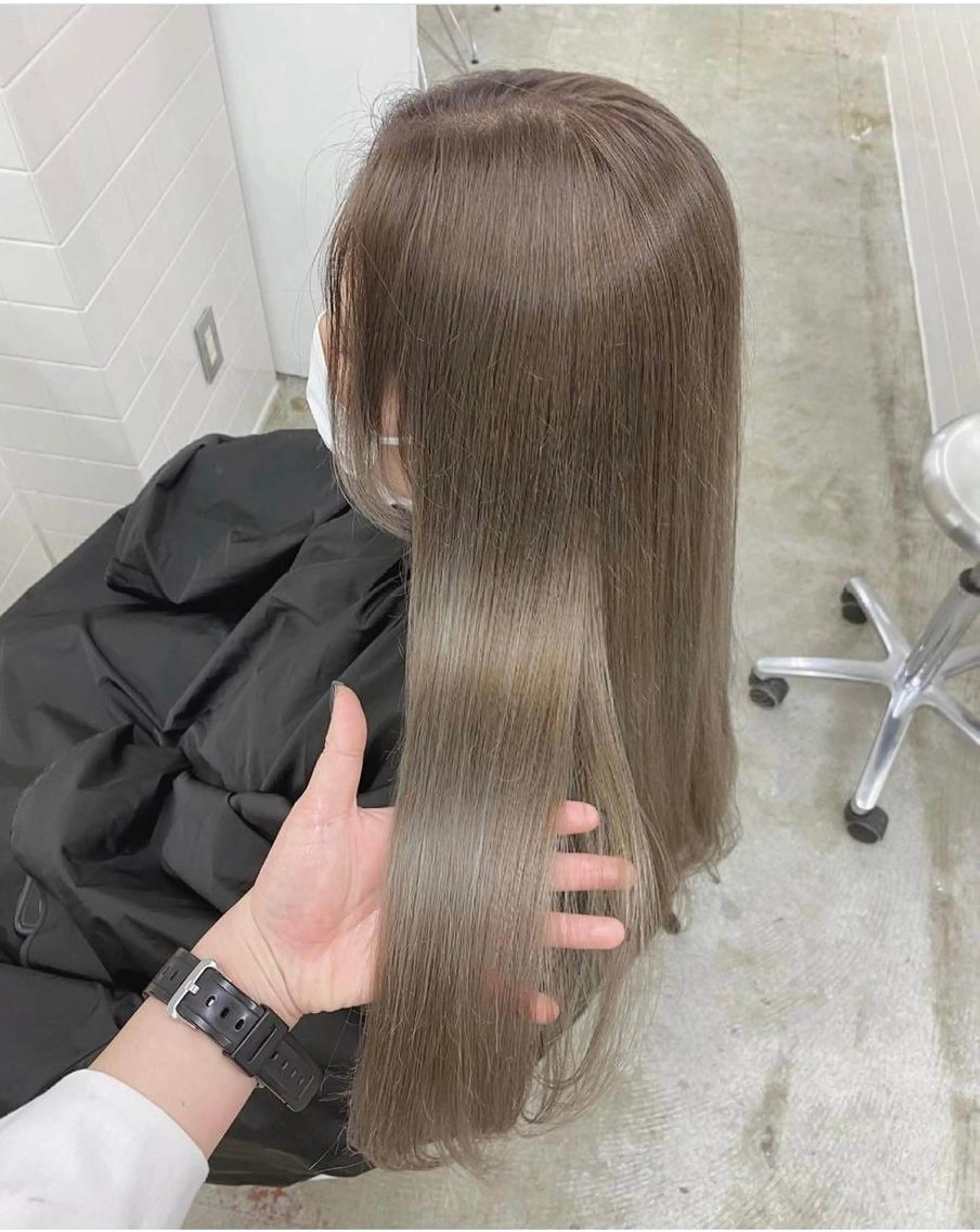 最小限のダメージでつくる🐄　OLAPLEX ケアブリーチ　+ ケアカラー + スプリナージュトリートメントの写真
