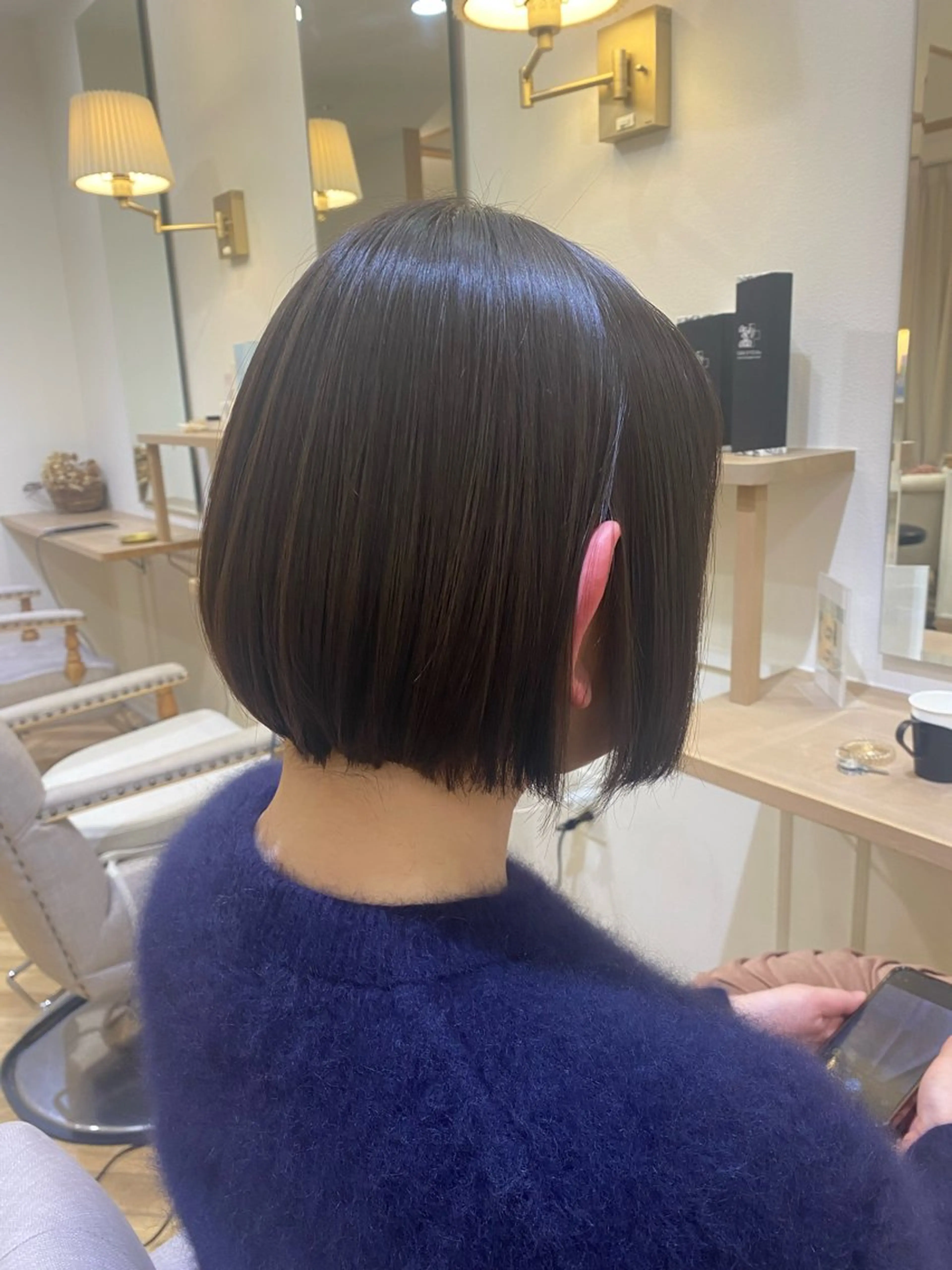 ショート カラー アッシュ アッシュブラウン ブラウンカラー ボブ 韓国ヘア・ブリーチ 🩵SHIZUKUのヘアスタイル