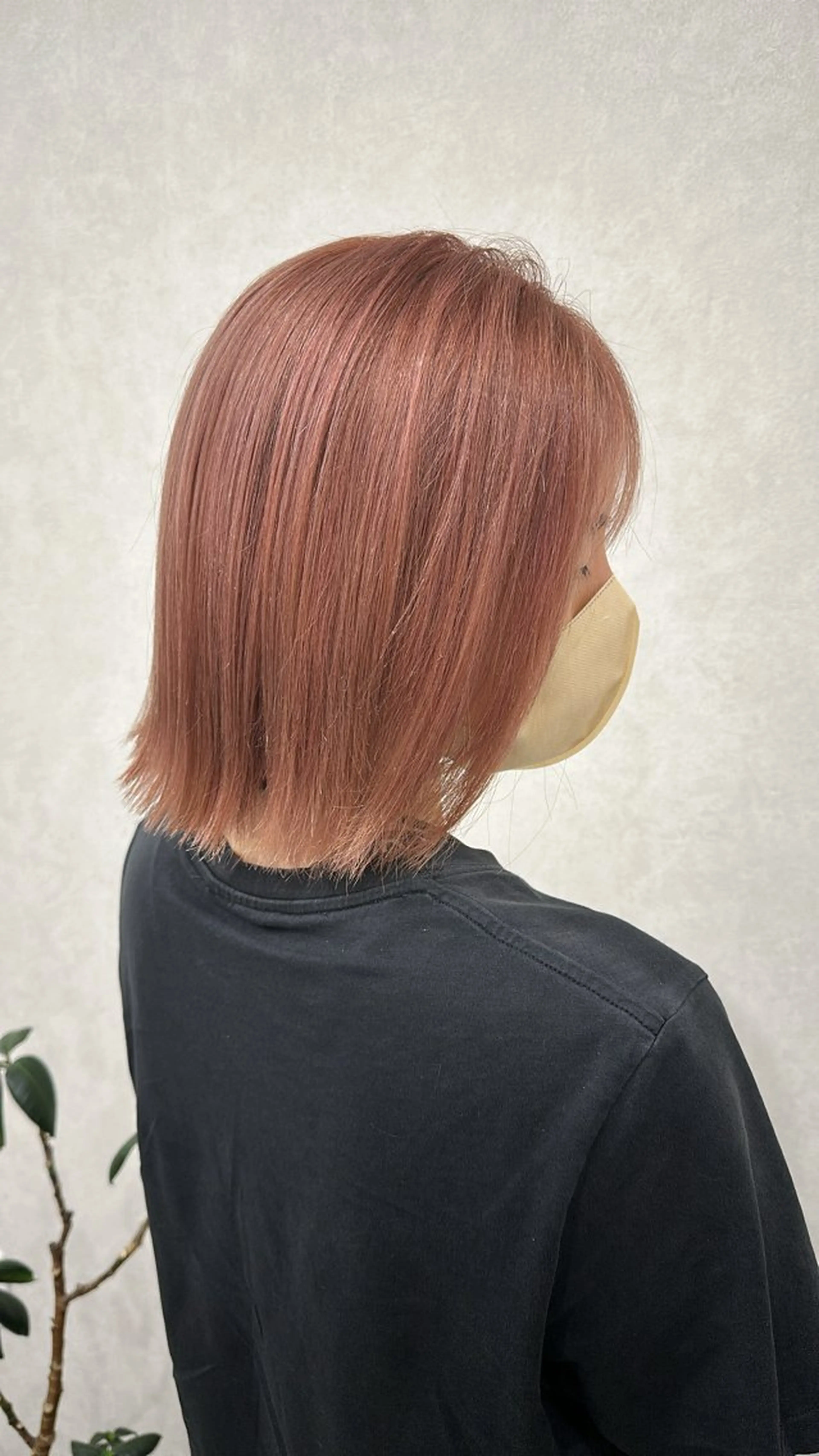ミディアム カラー ハイトーンカラー 北川 珠里のヘアスタイル