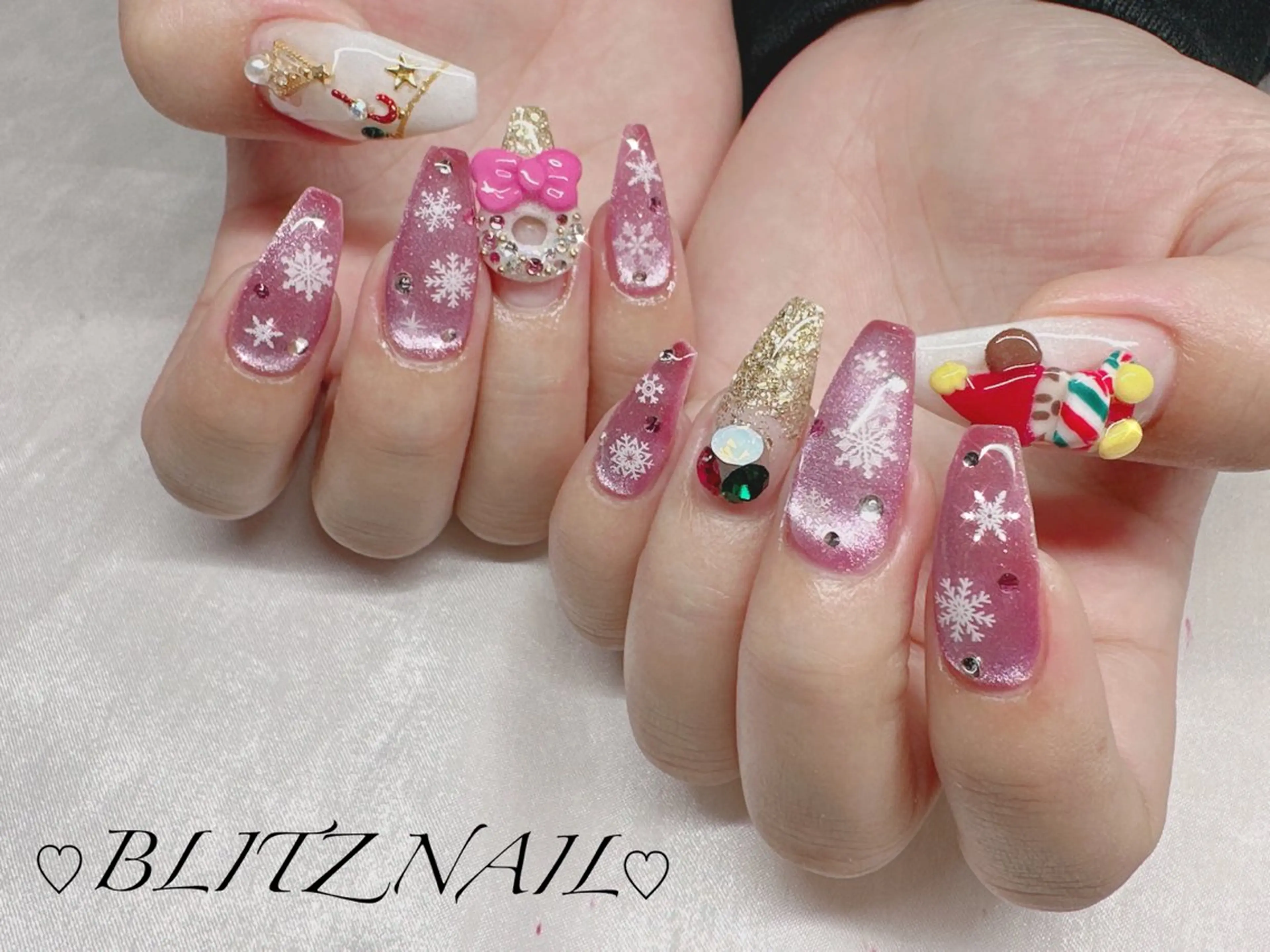 ネイル BLITZ Nail 岩田💅🏻✨のネイルデザイン