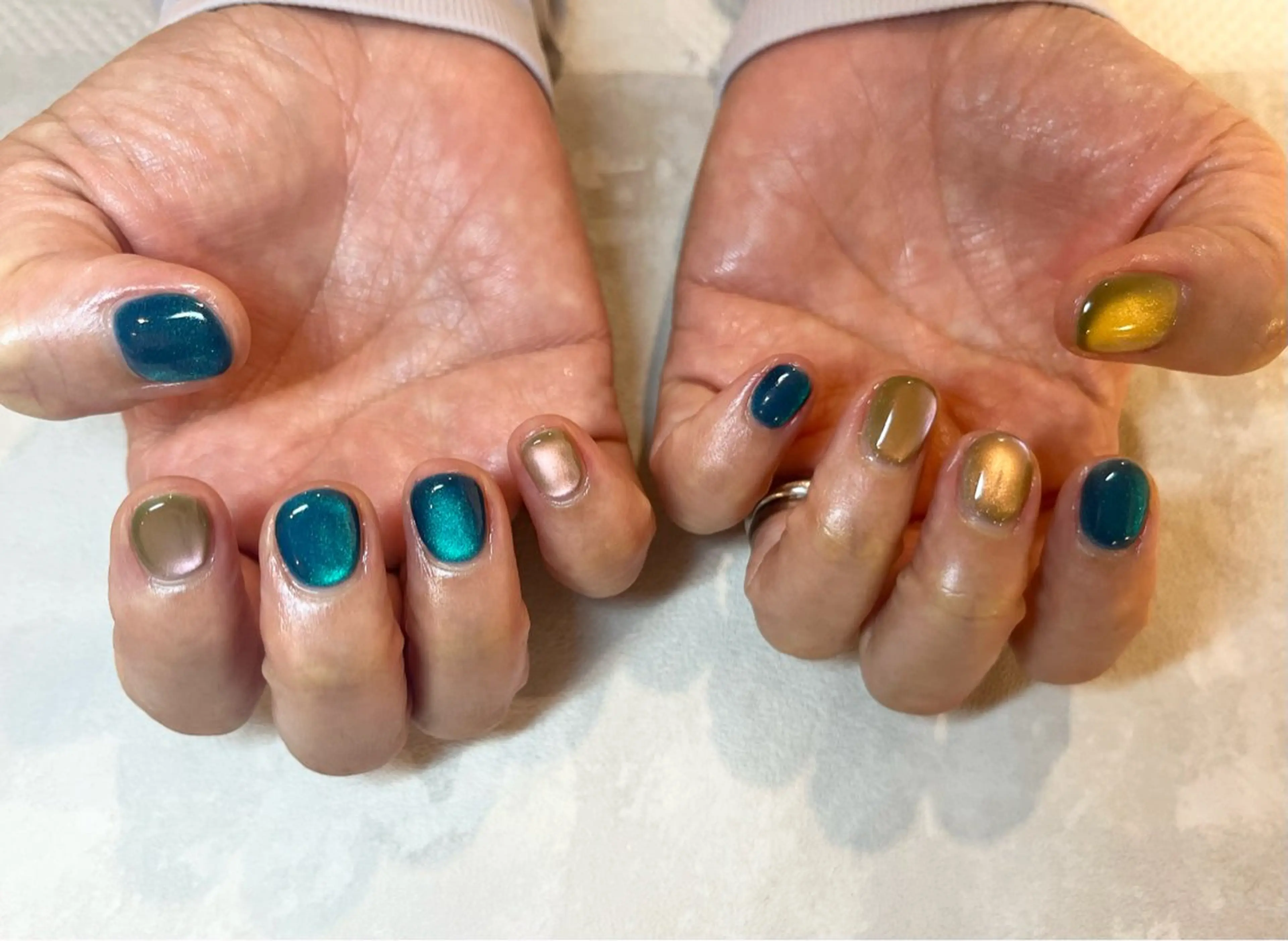 ネイル ブルー ハンドネイル AT.1011(アトリエテンイレブン)所属・AT.1011 (ハルカ)のネイルデザイン