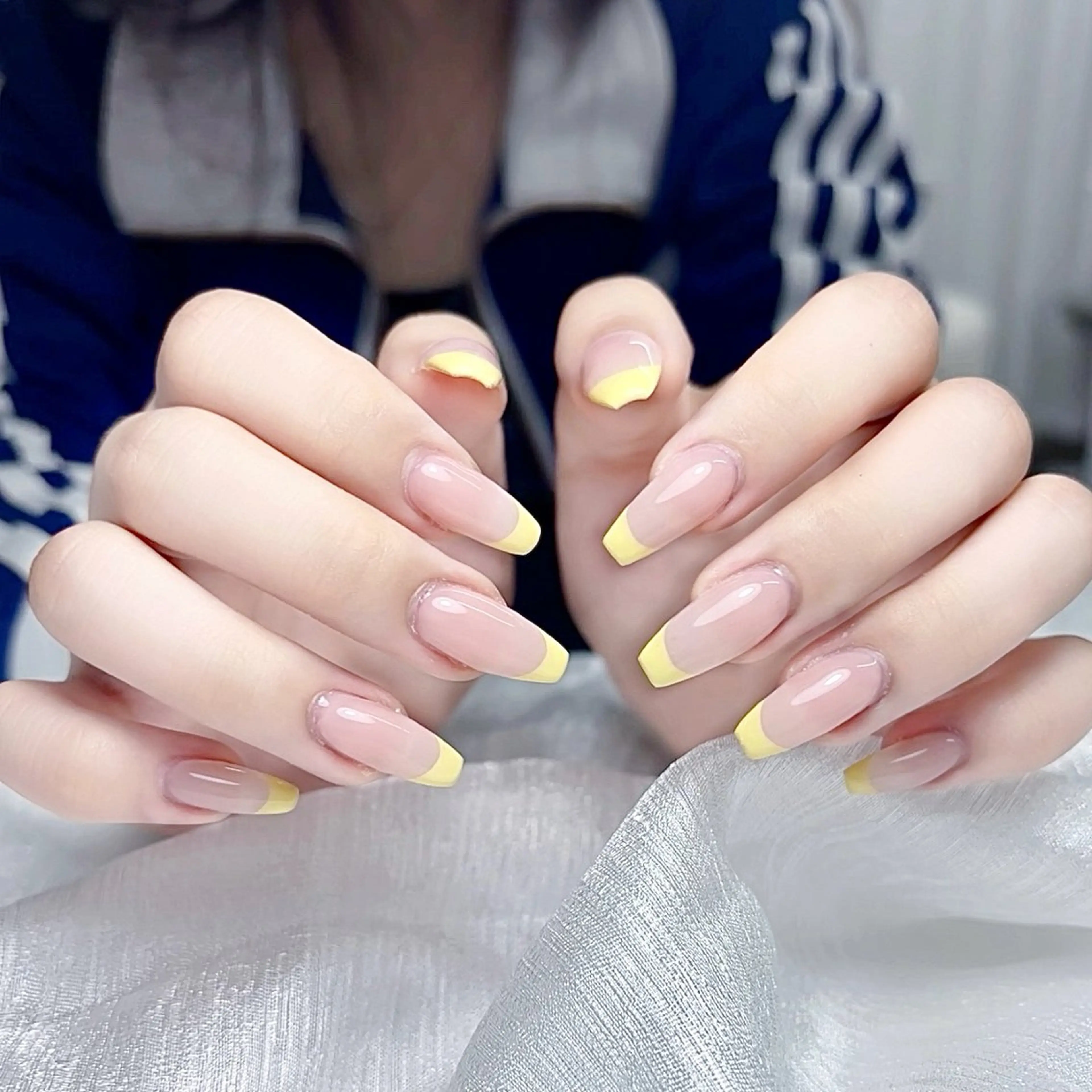ネイル ハンドネイル ハンドケア Nova Nail所属・Yuki Hineのネイルデザイン