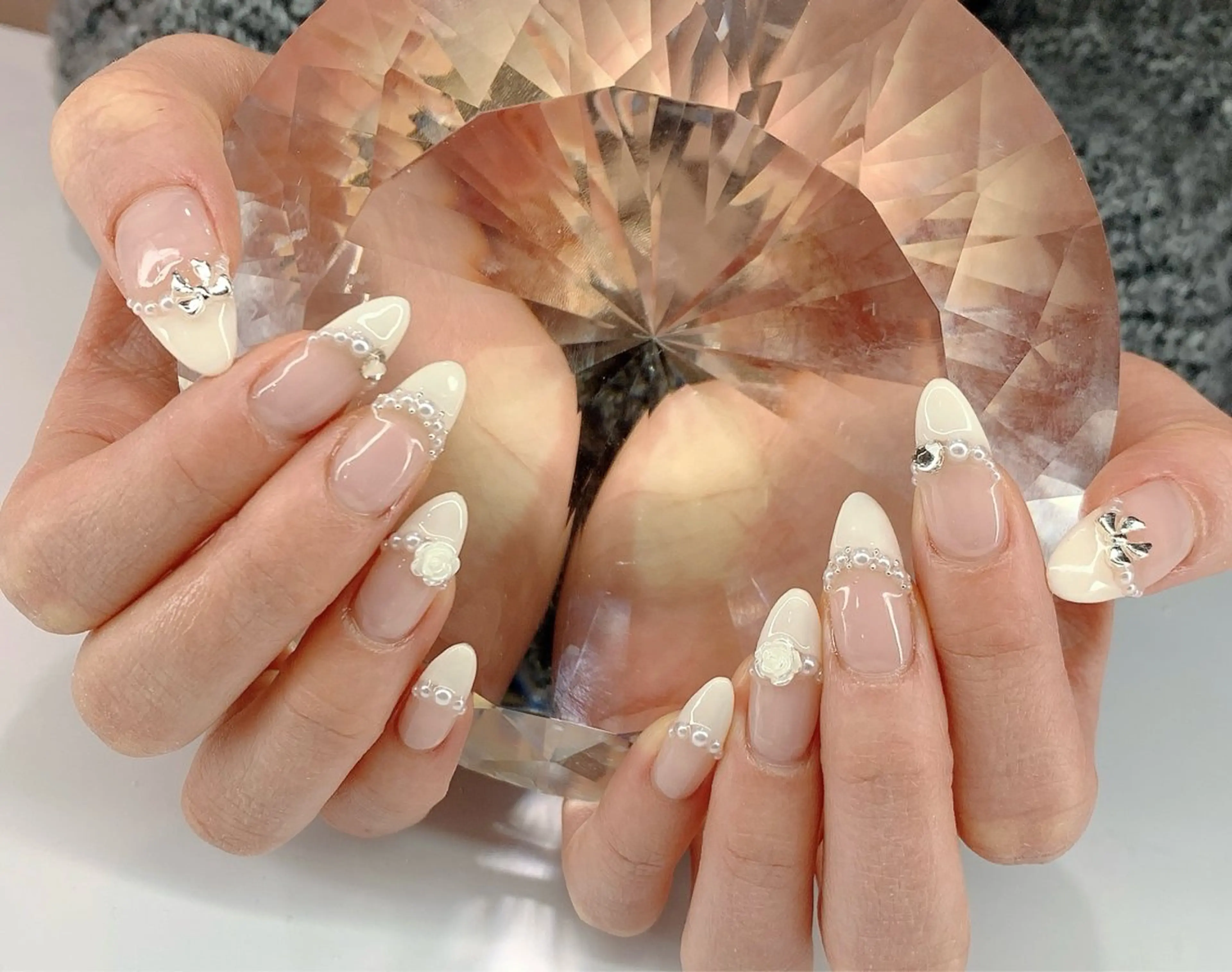 ネイル ハンドネイル LoaChaton kaeのネイルデザイン