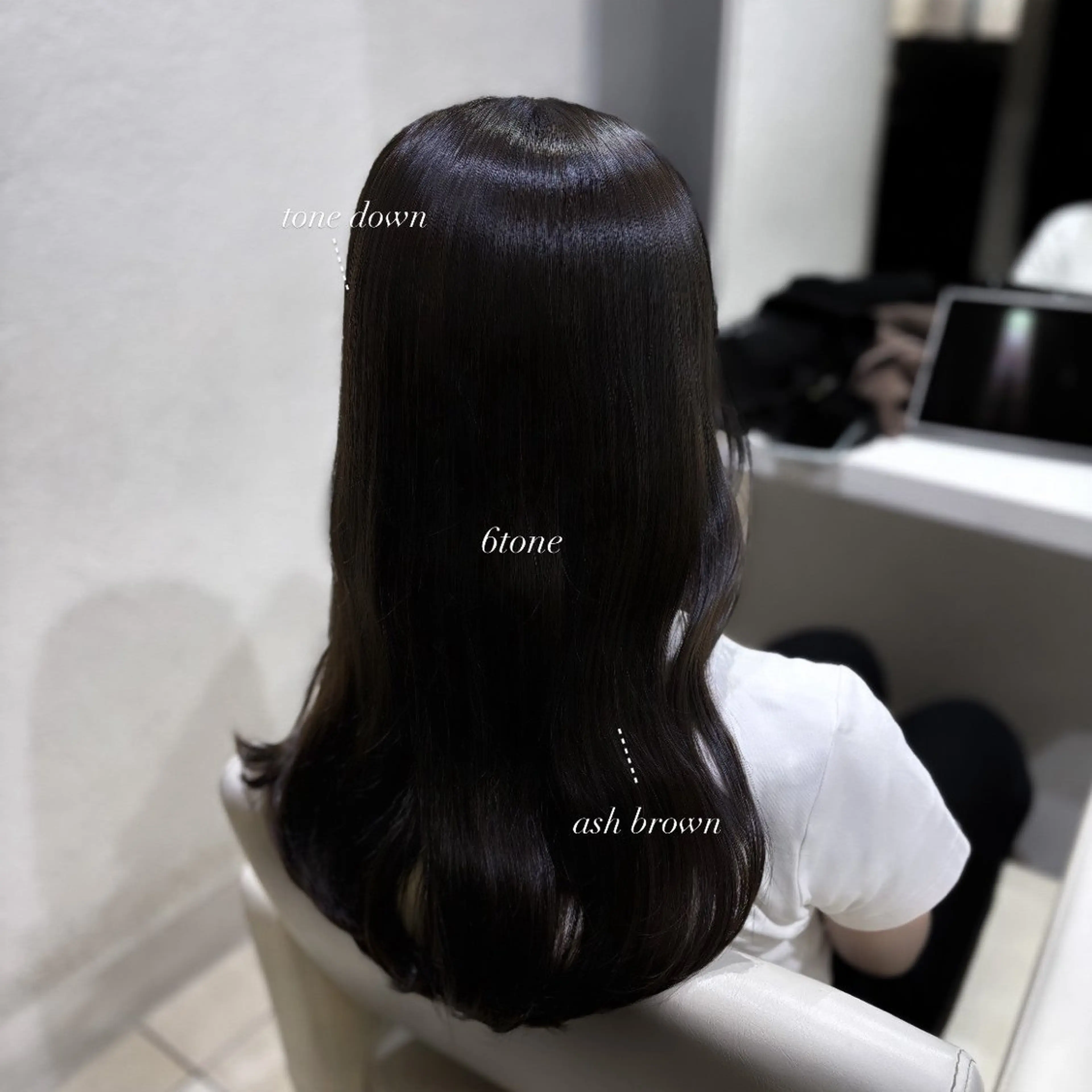 ロング カラー ブリーチ 縮毛矯正 ヘアカラー トリートメント 暖色カラー/ NOA.⋆𝜗𝜚のヘアスタイル