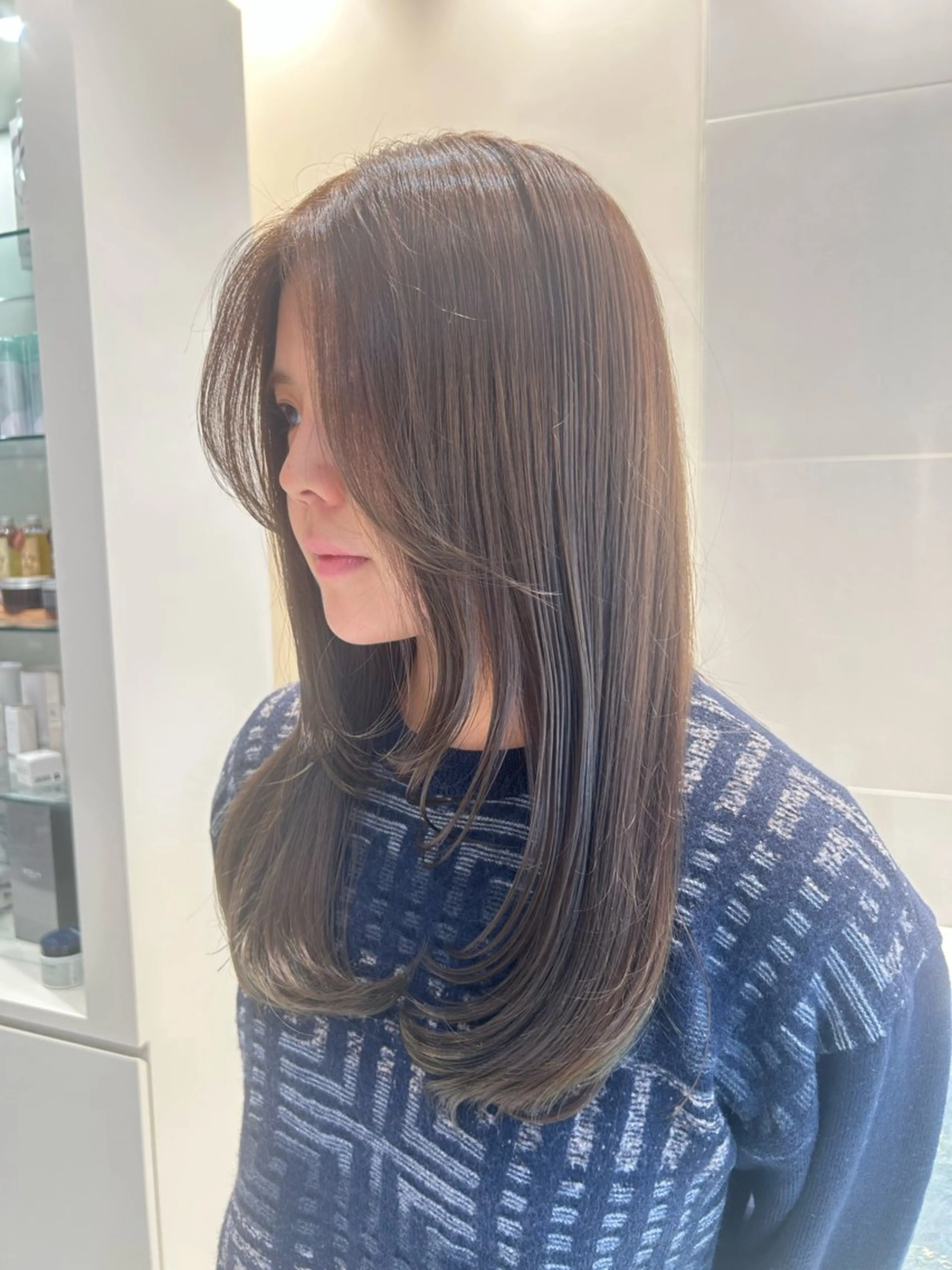 ロング カラー ベージュカラー 透明感カラー オリーブベージュ Ｈａｉｒ’ｓ Ｇａｌｌeｒｙ所属・✨堺東駅近✨阪上 沙織のヘアスタイル