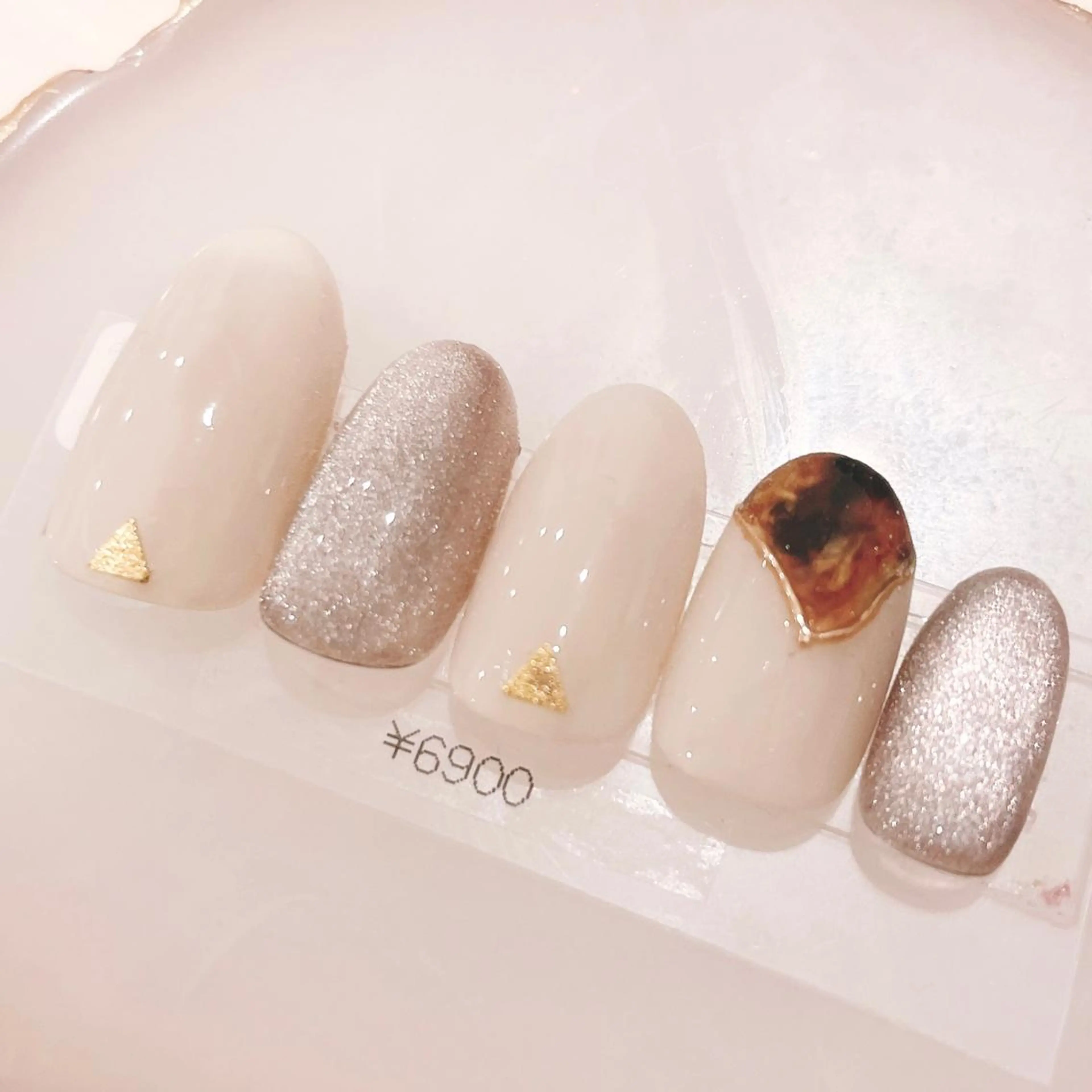 ネイル アートネイル べっ甲ネイル マグネットネイル ハンドネイル CHIARA nailsのネイルデザイン