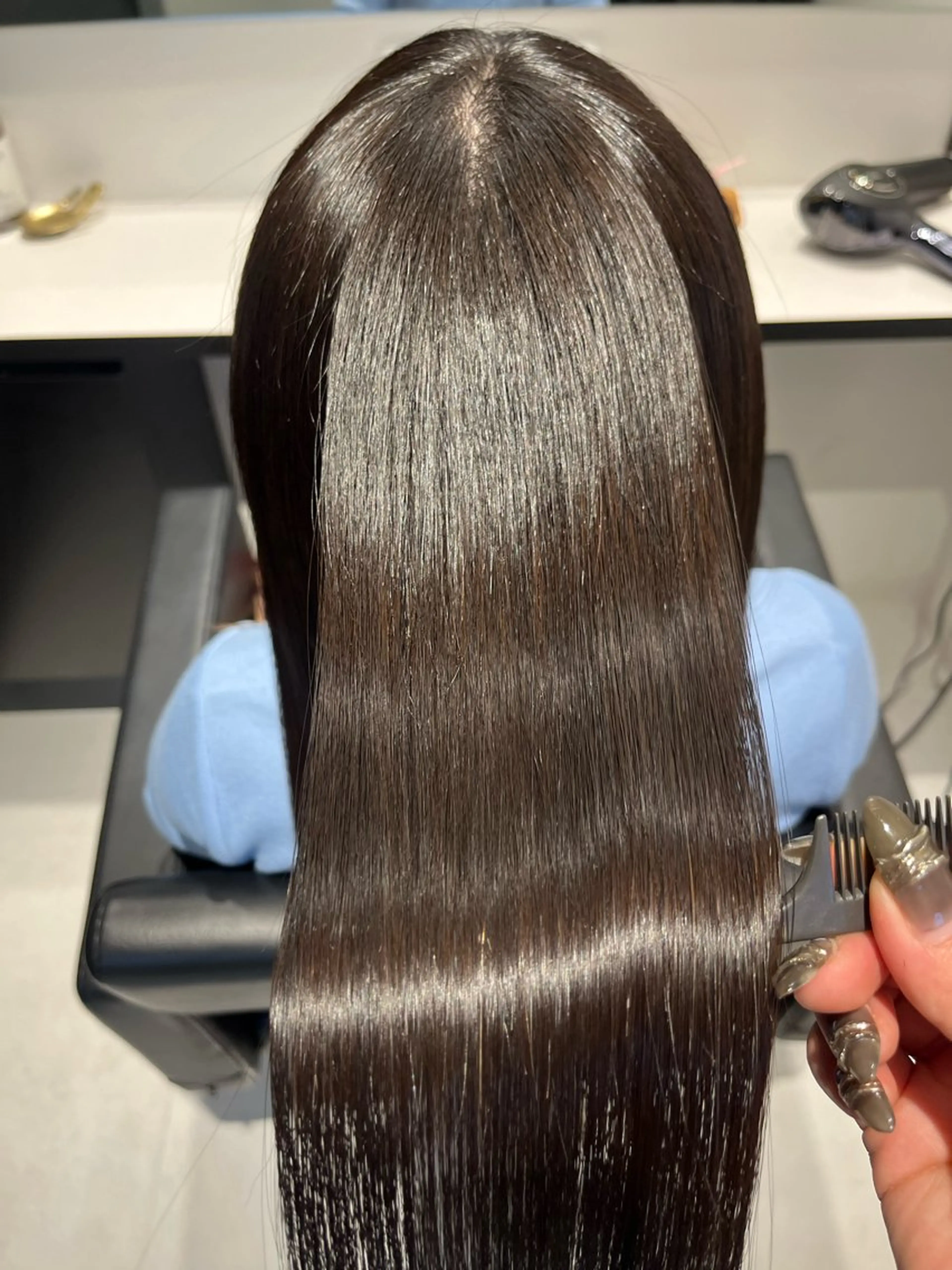 ロング パーマ 髪質改善∕艶髪∕ マンツーマン施術のヘアスタイル