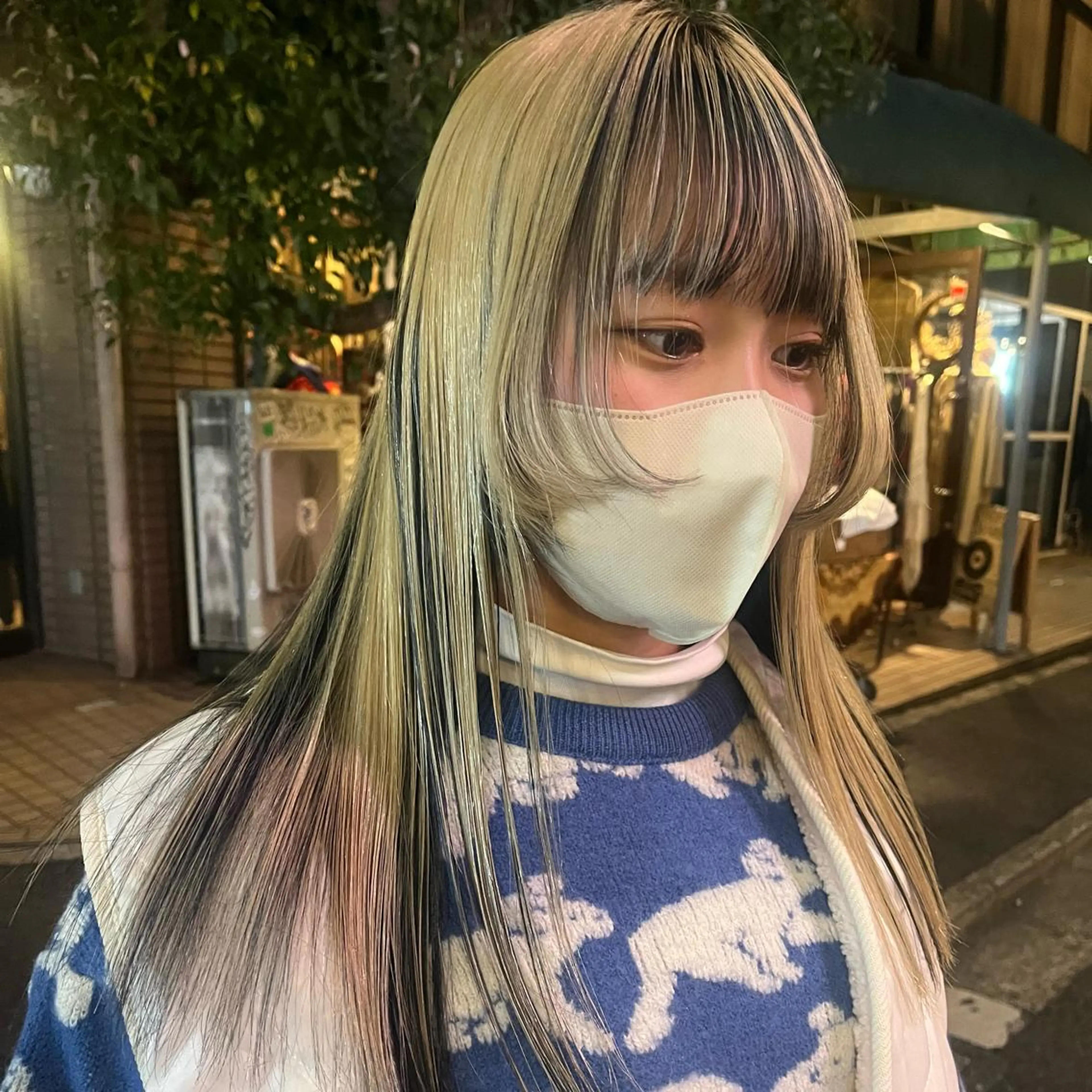 ロング カラー 黒髪 ブロンド ブルーカラー ブルーブラック ボブハイトーン🦖 デザインMAMIのヘアスタイル
