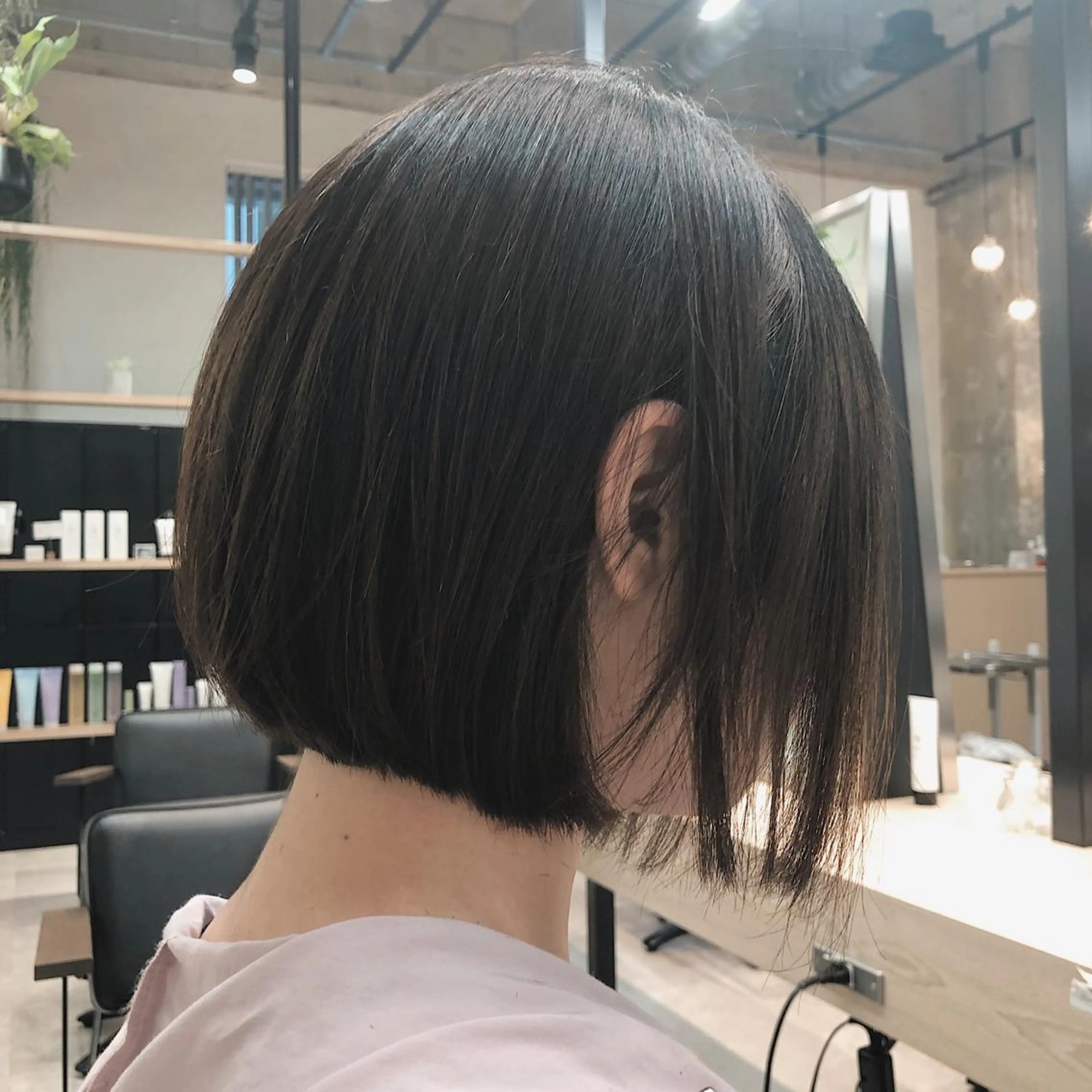 ショート ボブ トリートメント ノツコウダイ /ぱつっとボブのヘアスタイル