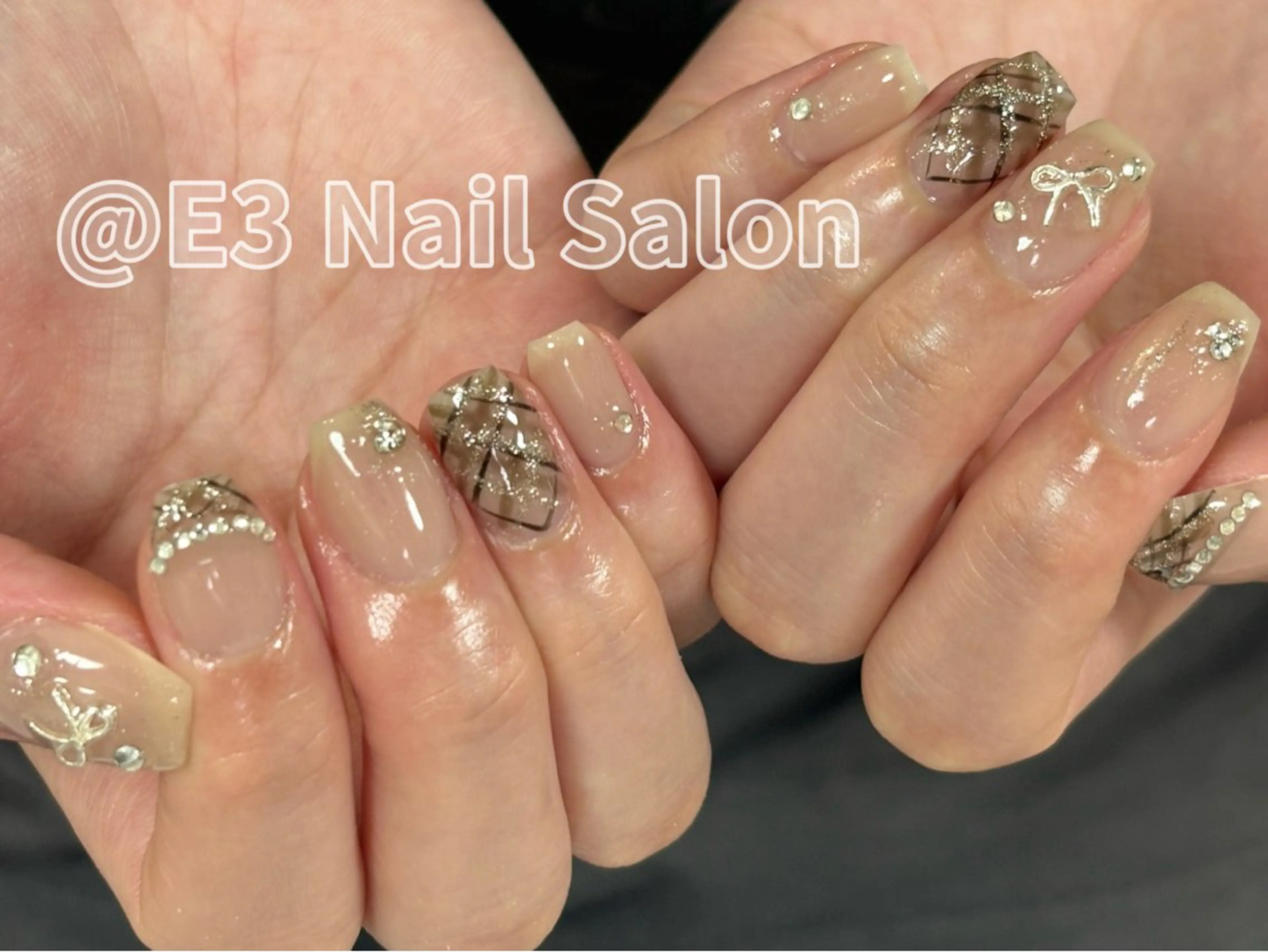 ネイル ハンドネイル E3 Nail Salon所属・山口 奈々のネイルデザイン