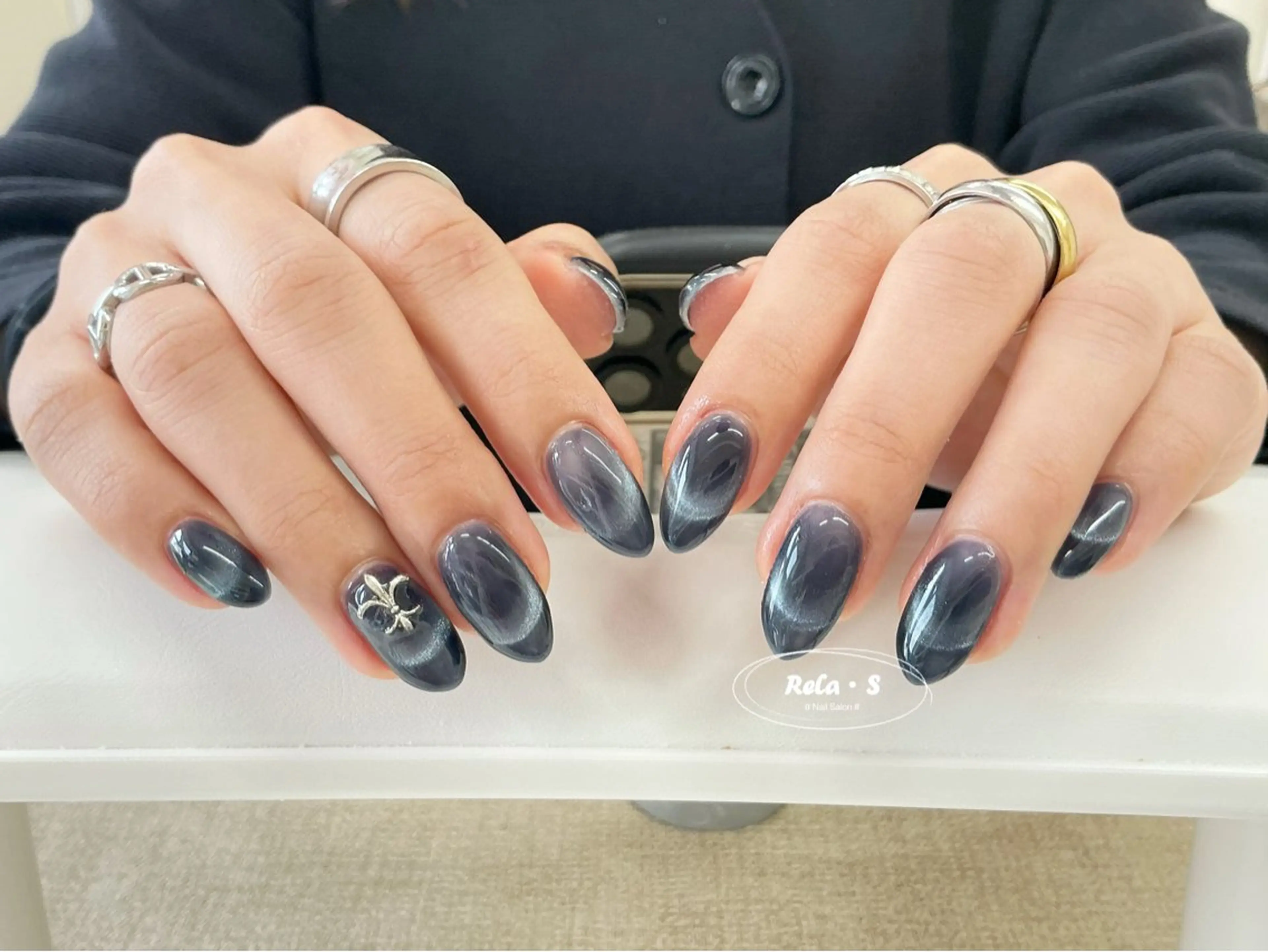 ネイル オーロラネイル 長さ出し フレンチネイル ジェルネイル ガラスフレンチ ハンドネイル Rela・S所属・Rela・S NAILのネイルデザイン