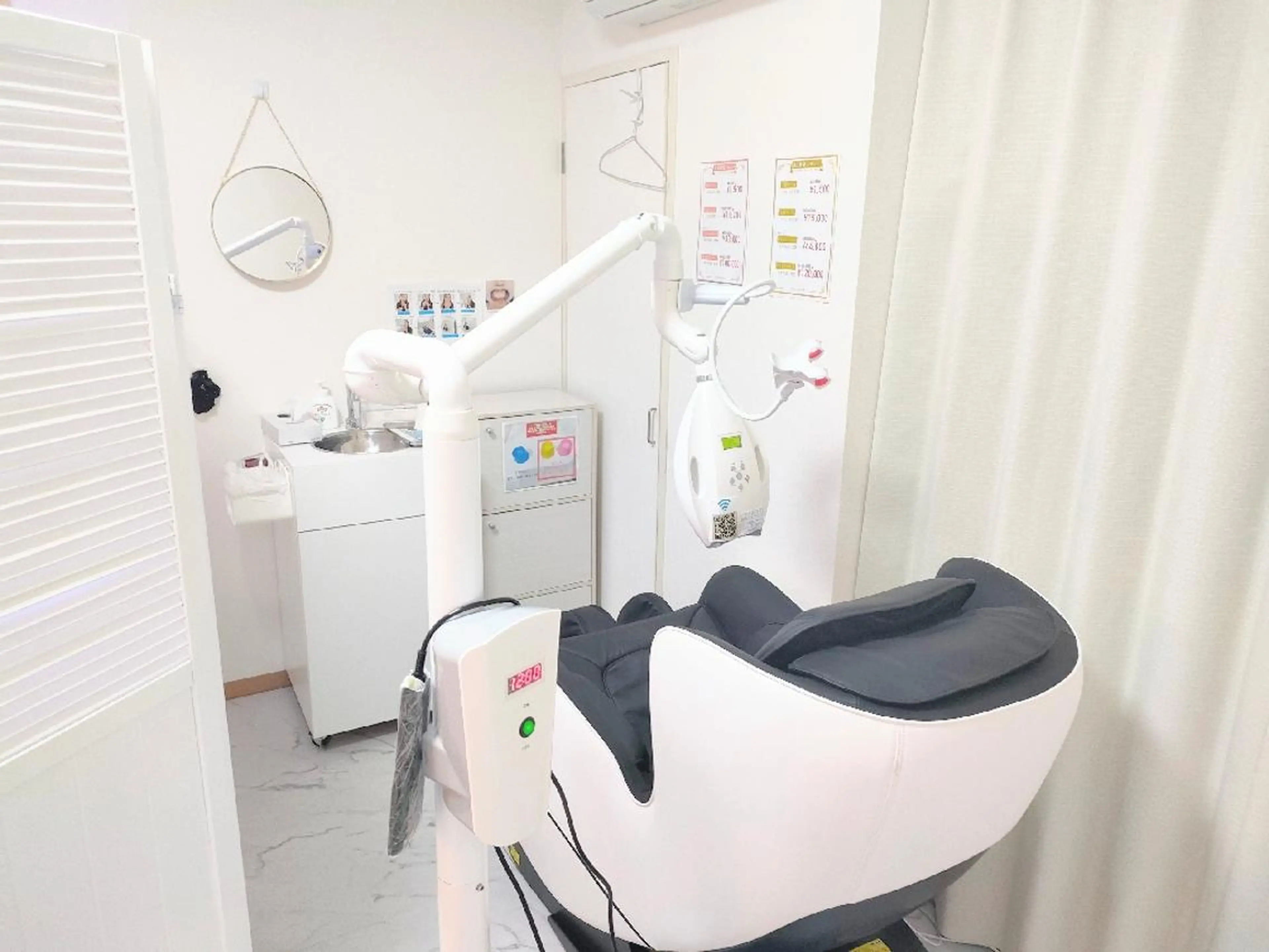 ほわいと あざぶのマツエク・マツパデザイン