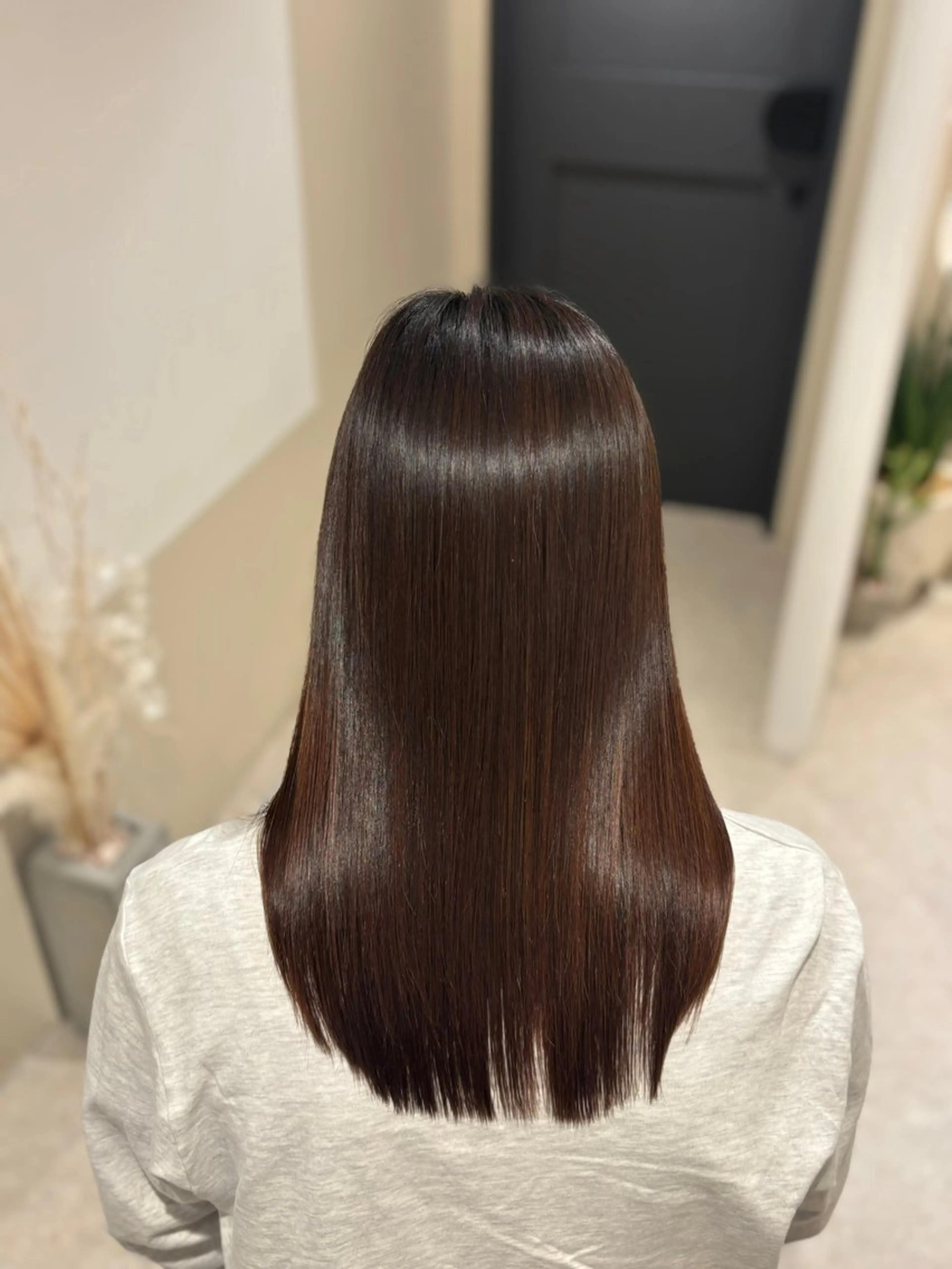 ミディアム カラー 篠崎 加奈のヘアスタイル