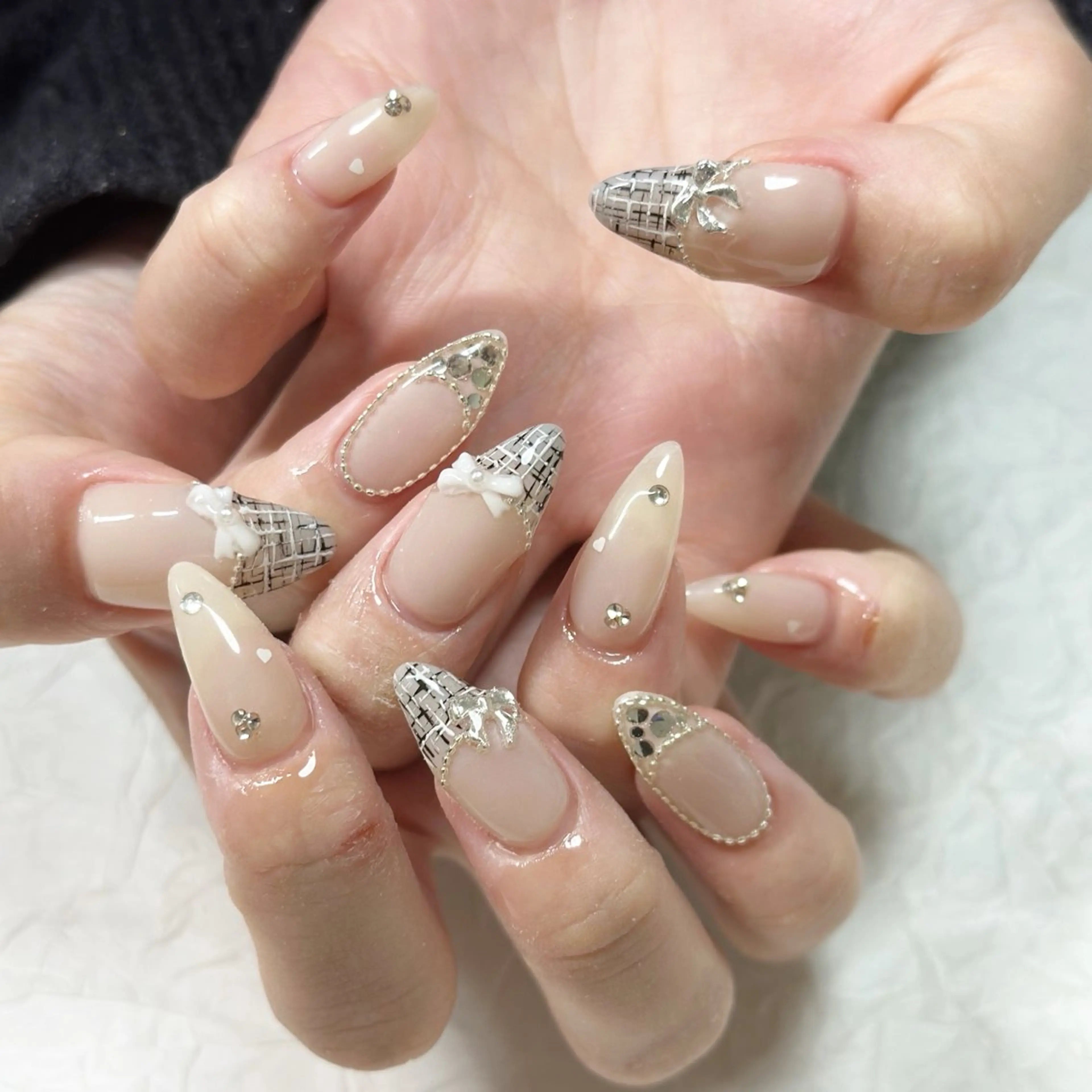 ネイル リボン ツイードネイル ♡Nailist yui♡のネイルデザイン