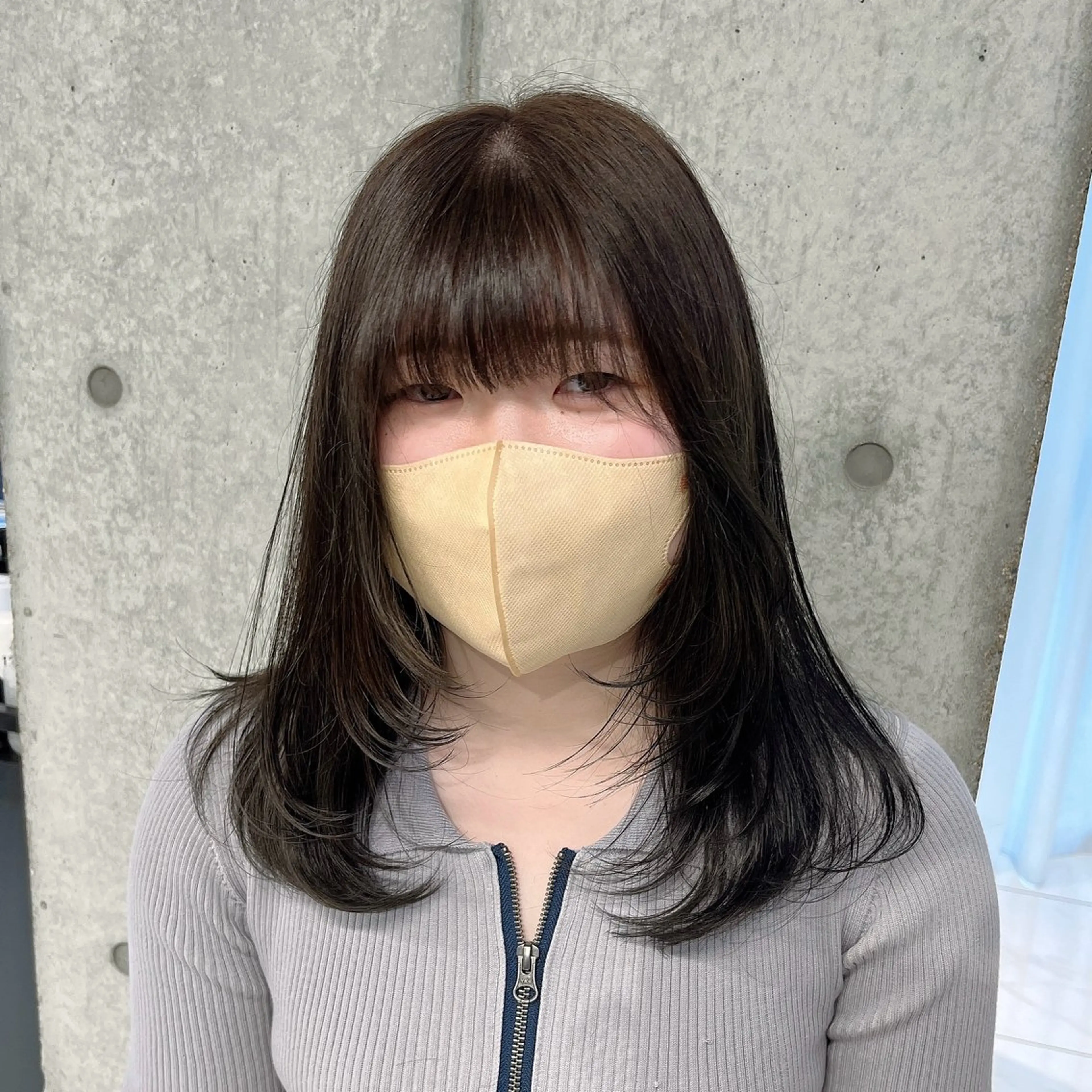 セミロング カット りおな/エクステ /ミルクティーカラーのヘアスタイル