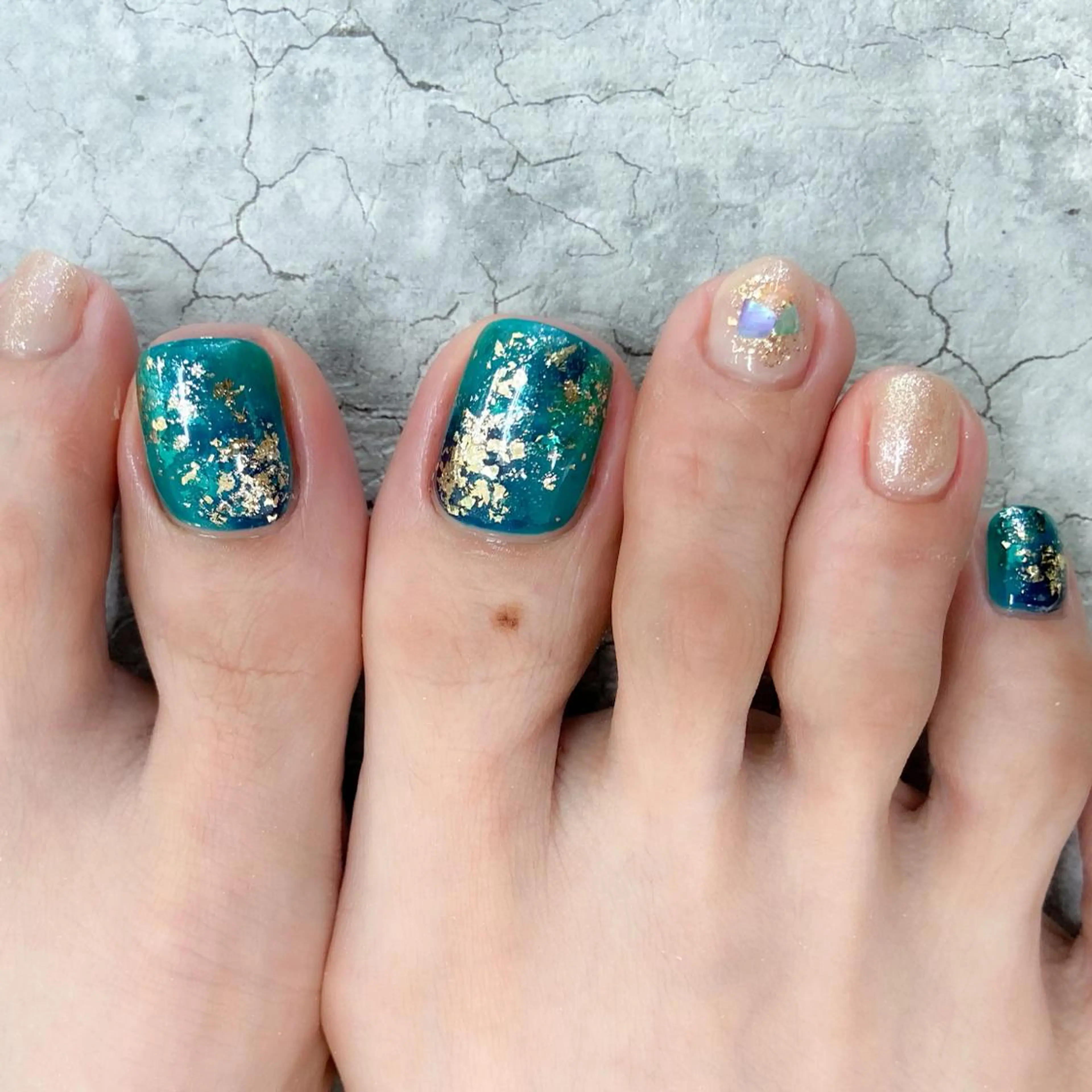 ネイル 黒沢 直子のネイルデザイン