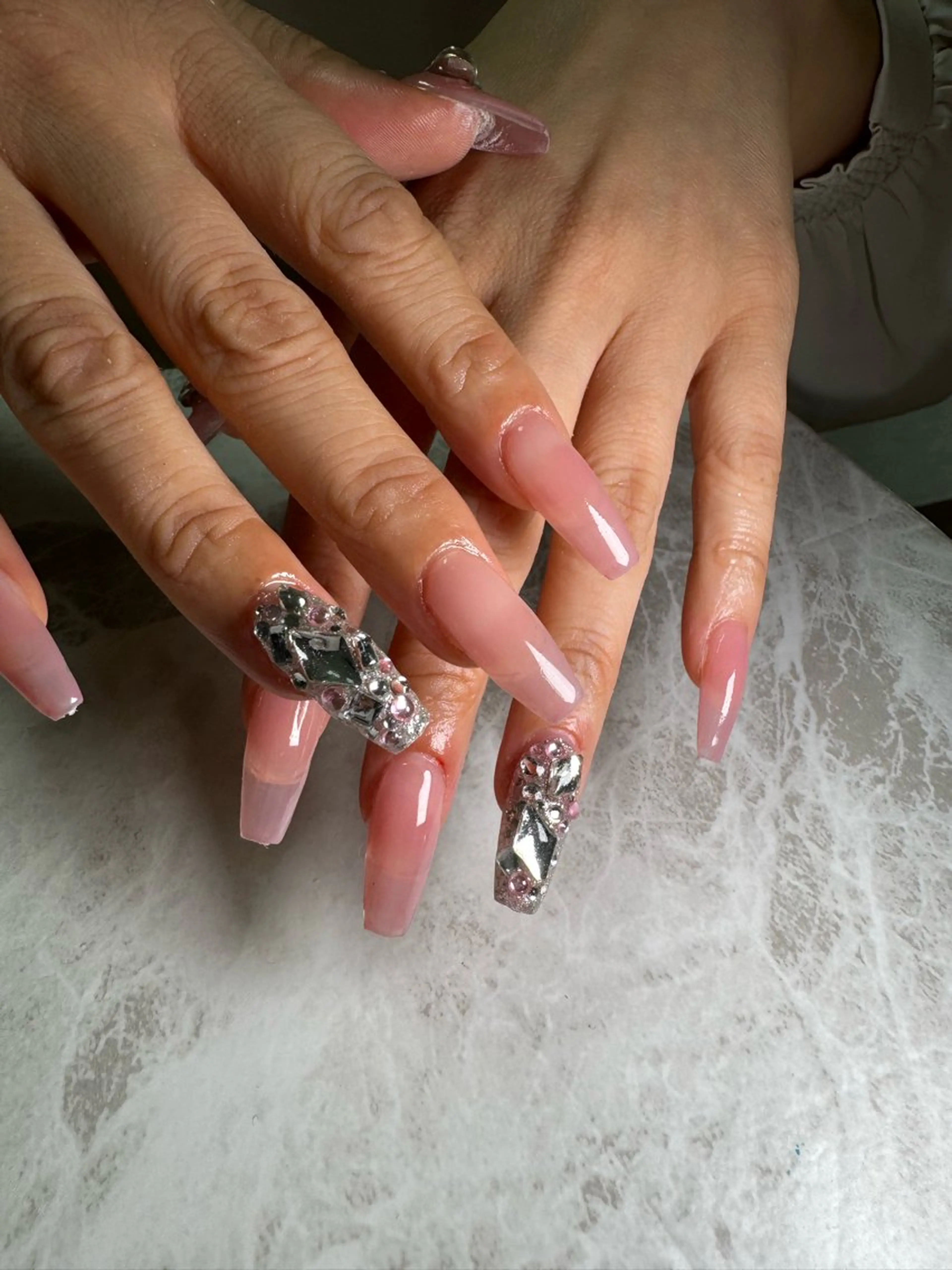 ネイル ハンドネイル YOUTH nails waxing所属・YOUTH natsumiのネイルデザイン