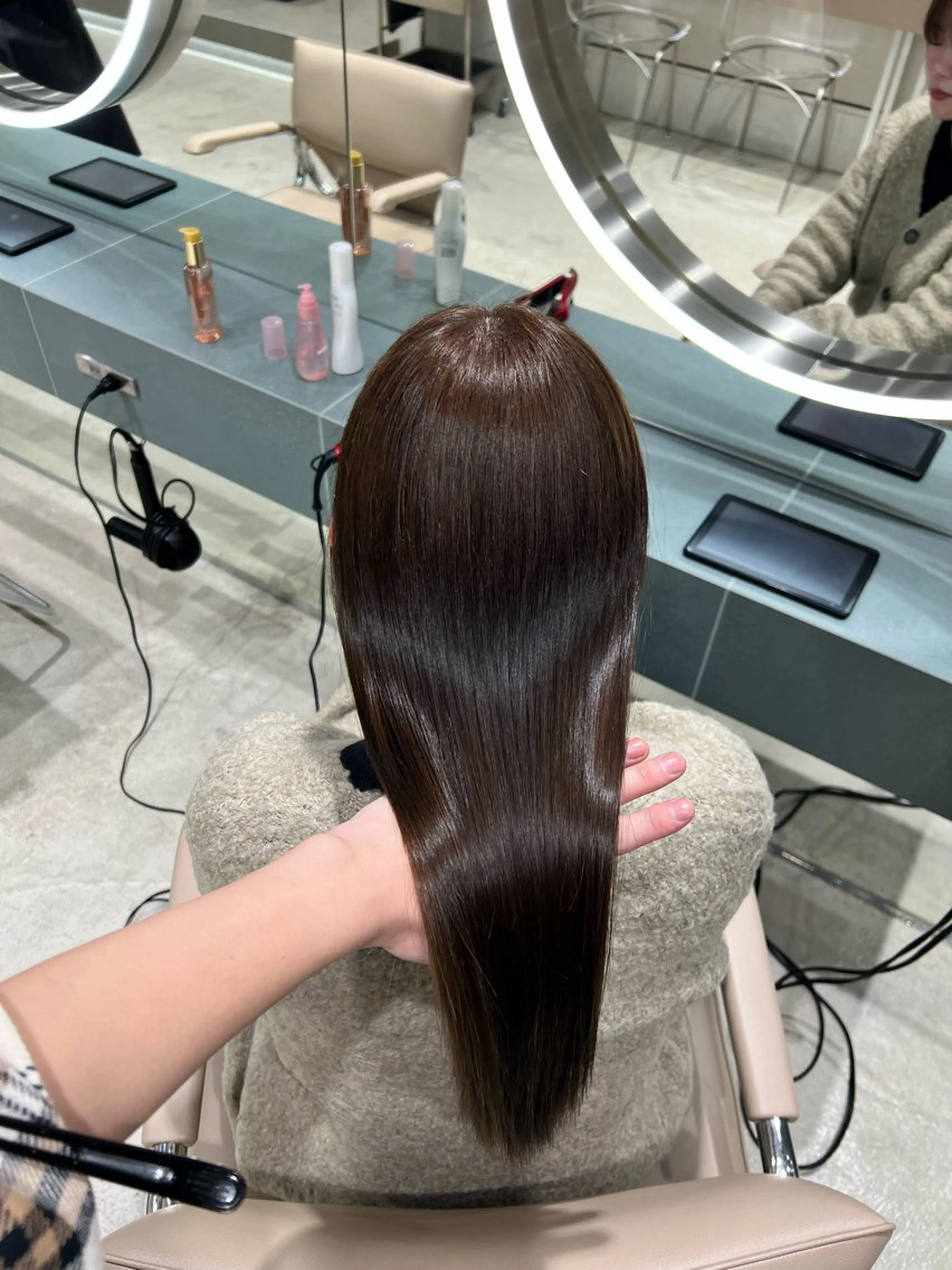 ミディアム カラー ✨髪質改善 縮毛矯正 艶髪 立川 コウキ✨のヘアスタイル