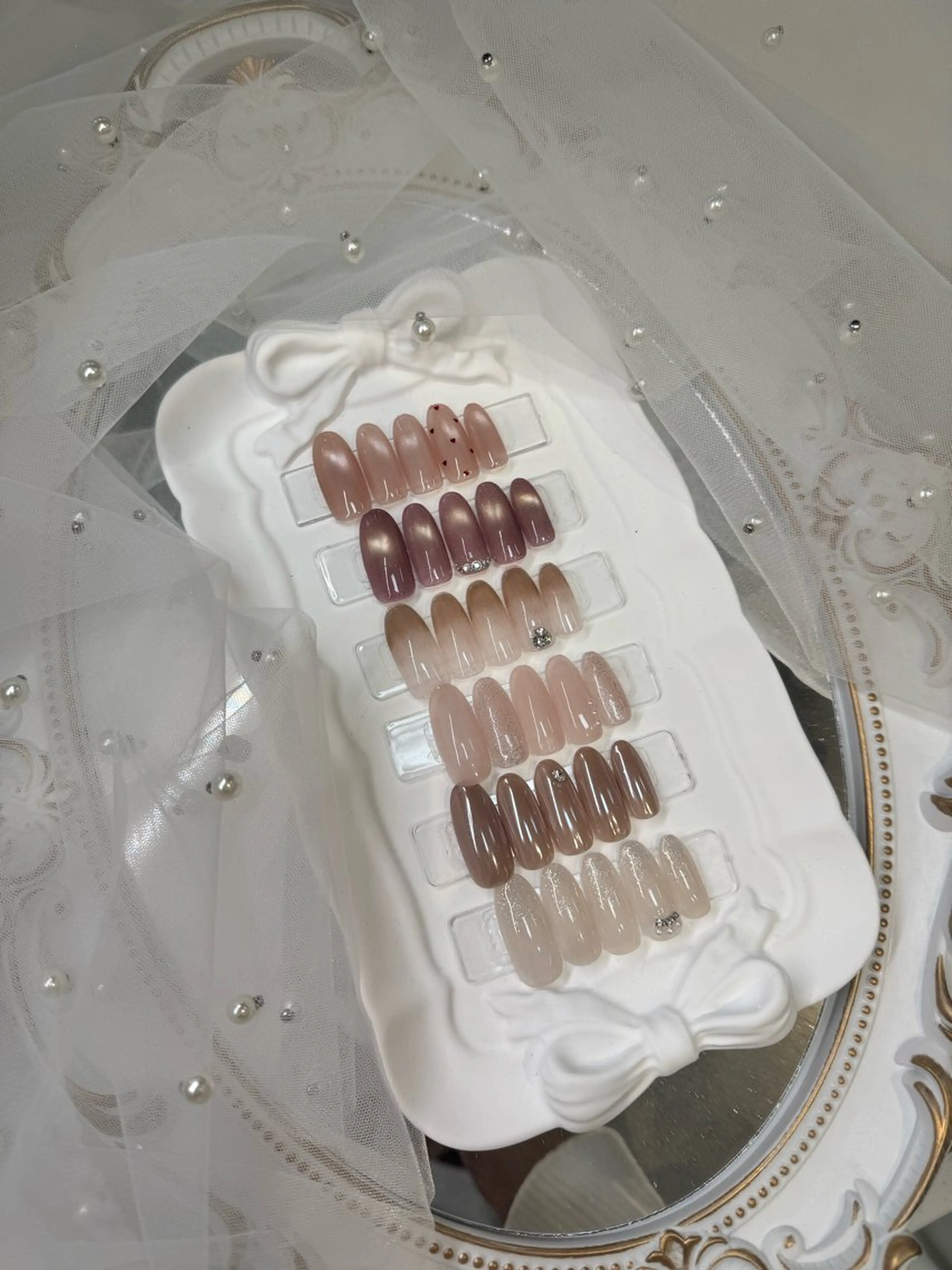 ネイル Lis10🕊️♡ KAKOのネイルデザイン