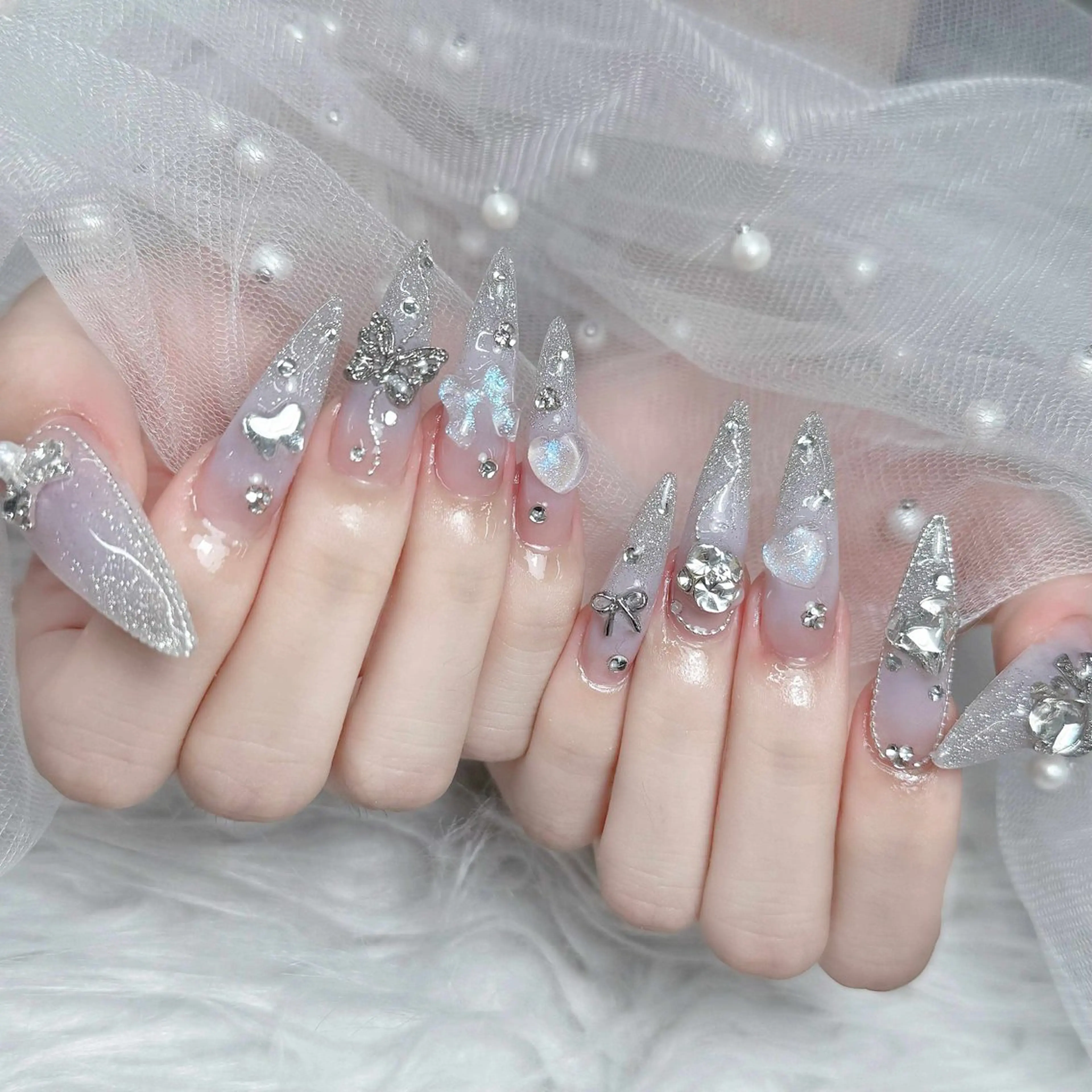 ネイル アートネイル ジェルネイル キラキラネイル 持ち込み シンプルネイル Nova Nail Salonのネイルデザイン