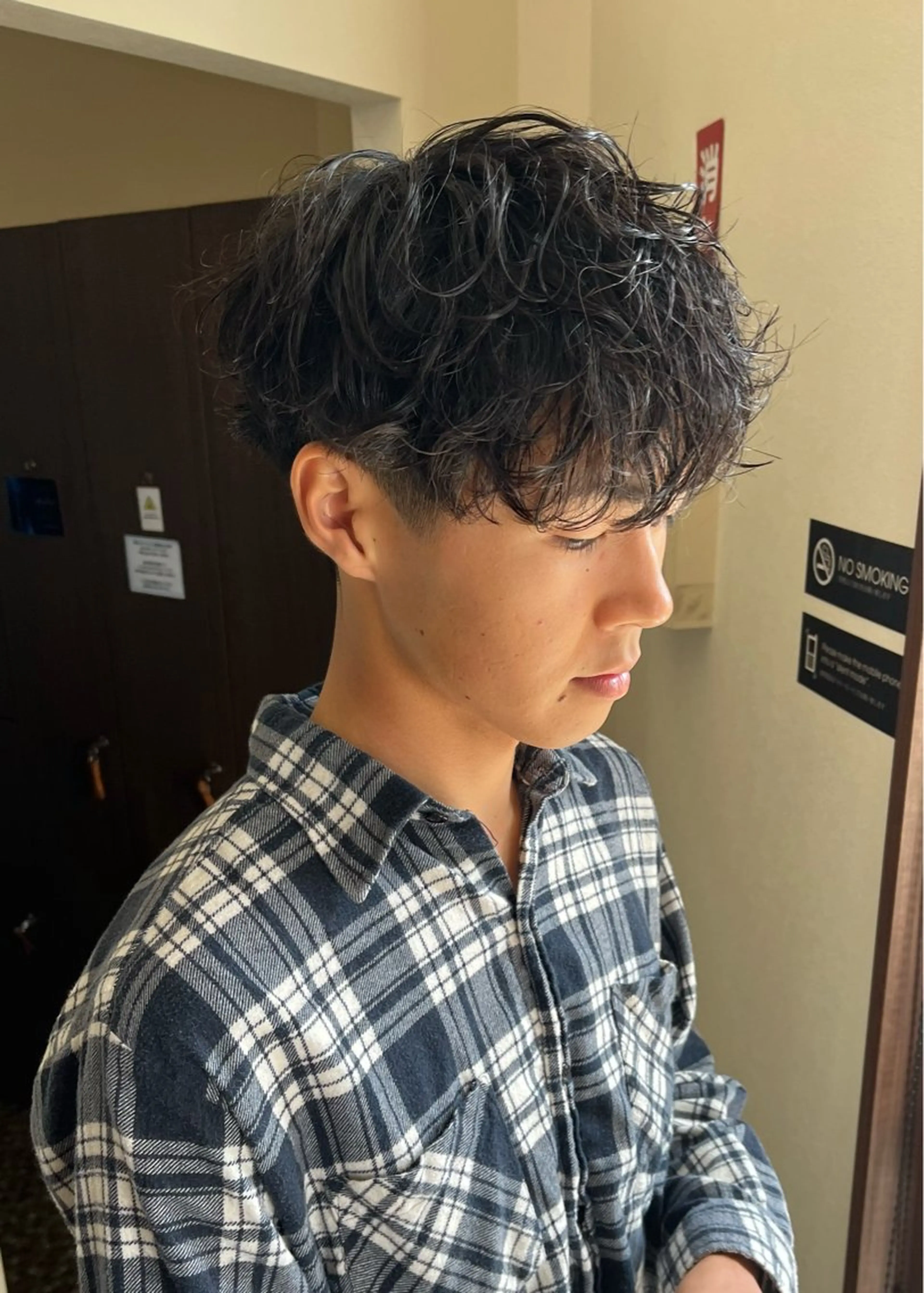ショート パーマ メンズ メンズパーマ カット パーマ 権 燦易のヘアスタイル