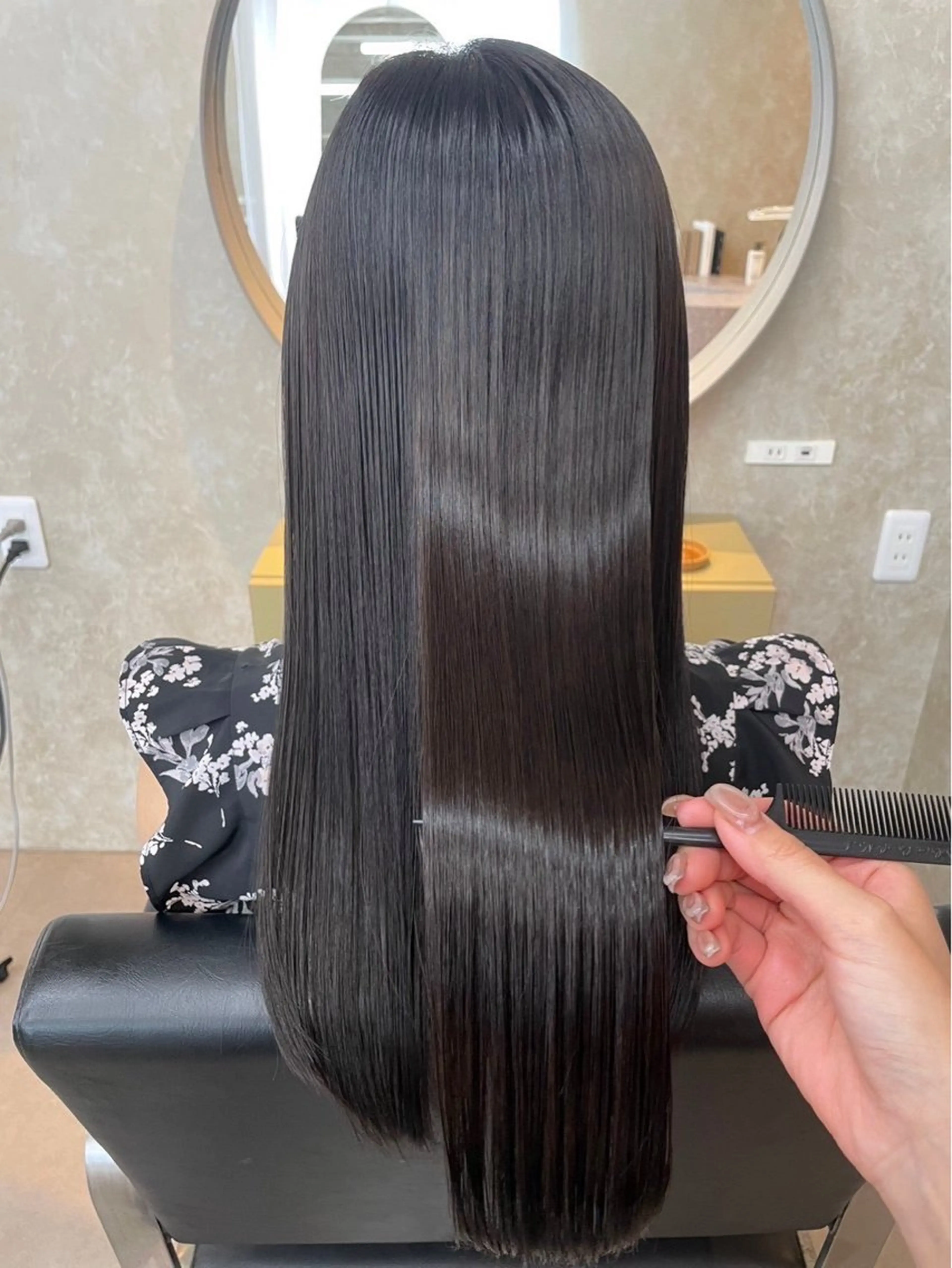 【縮毛矯正のクーポンではございません‼︎】カット+ストレートパーマ+髪質改善の写真