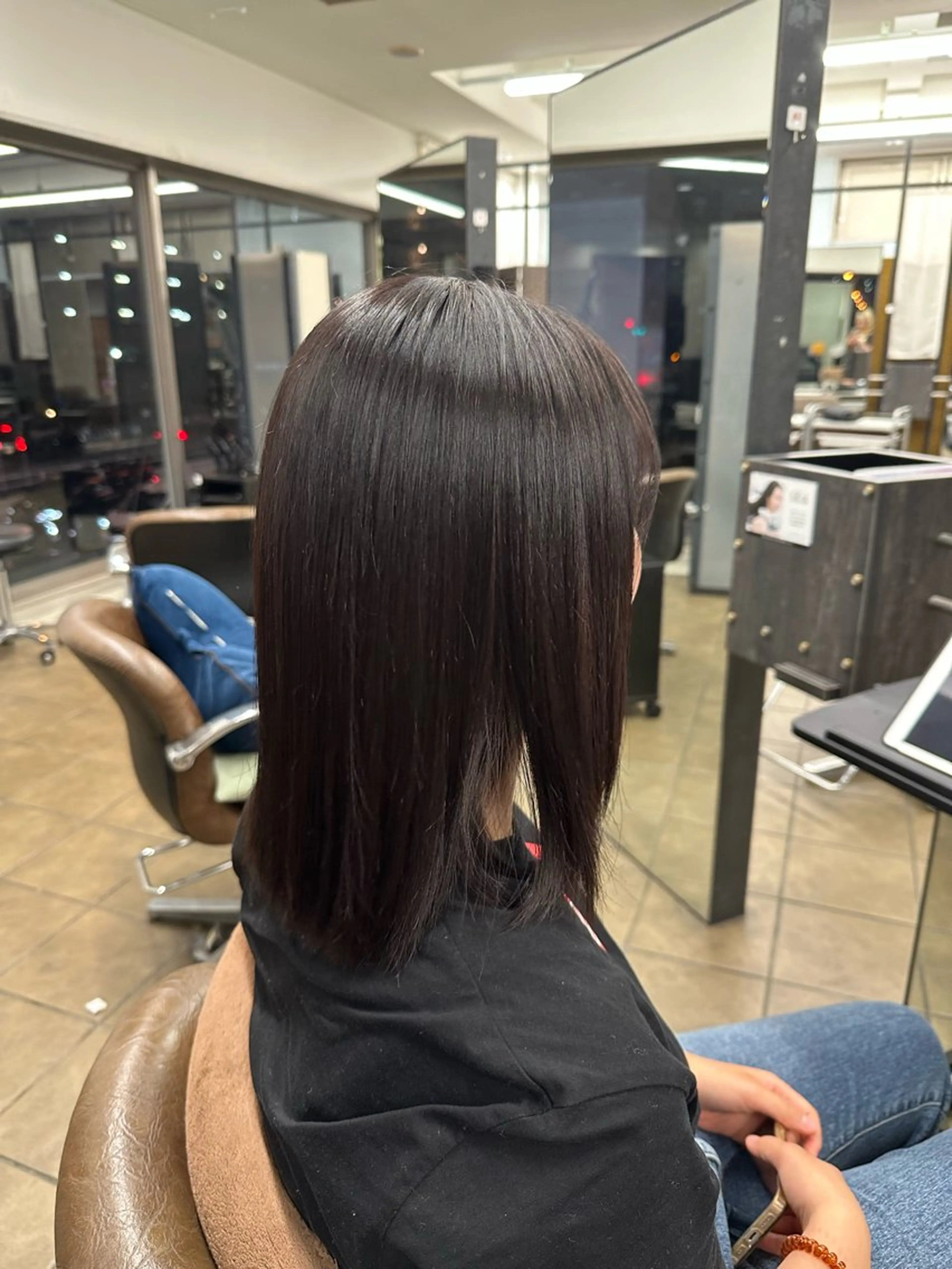 ミディアム カラー ブラウンカラー ココアブラウン ヘアカラー 岡山 紗里奈のヘアスタイル