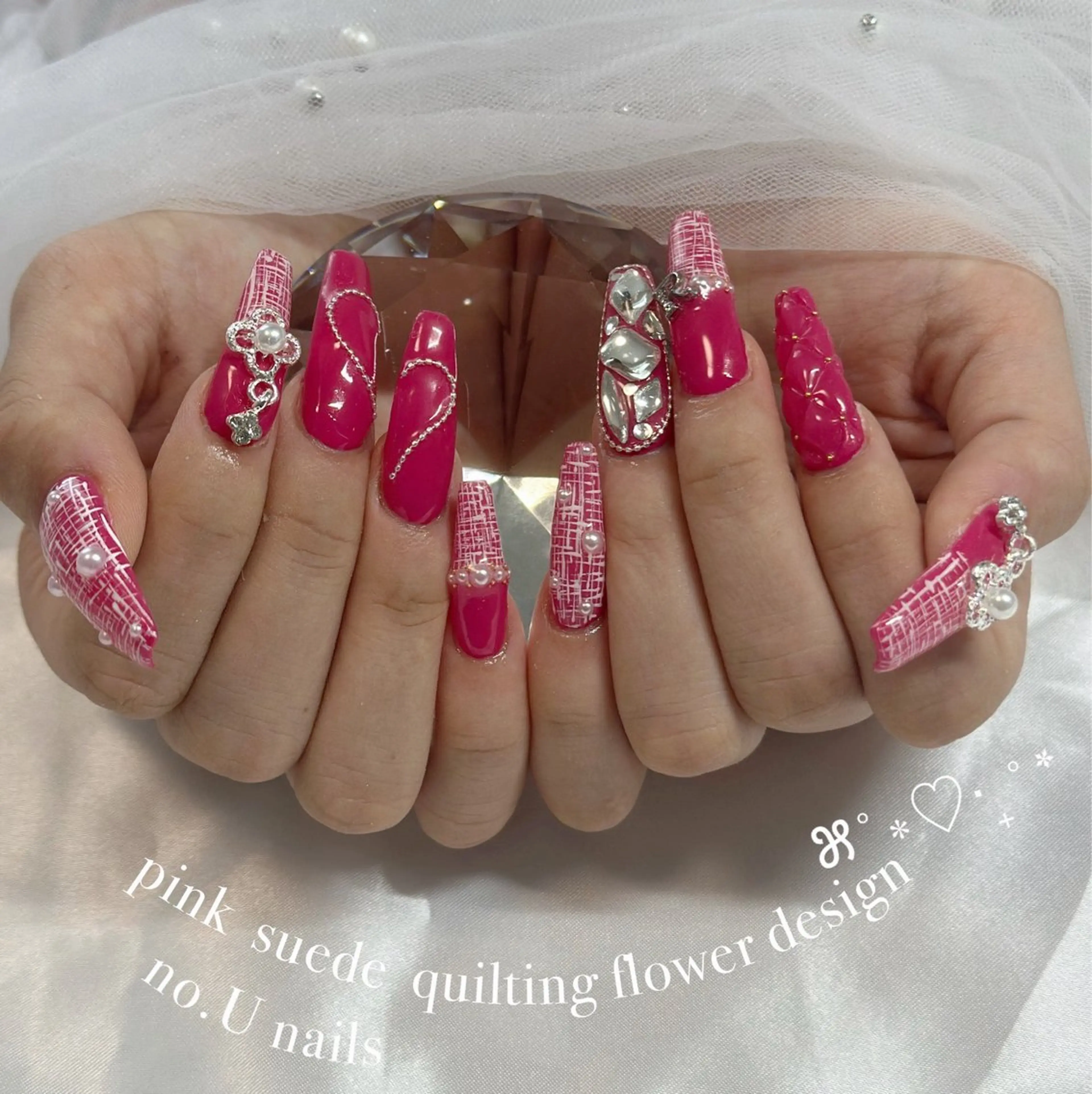 ネイル フラッシュネイル ハート 韓国ネイル ラメ(グリッター) マグネットネイル ハンドネイル no.U nailsのネイルデザイン