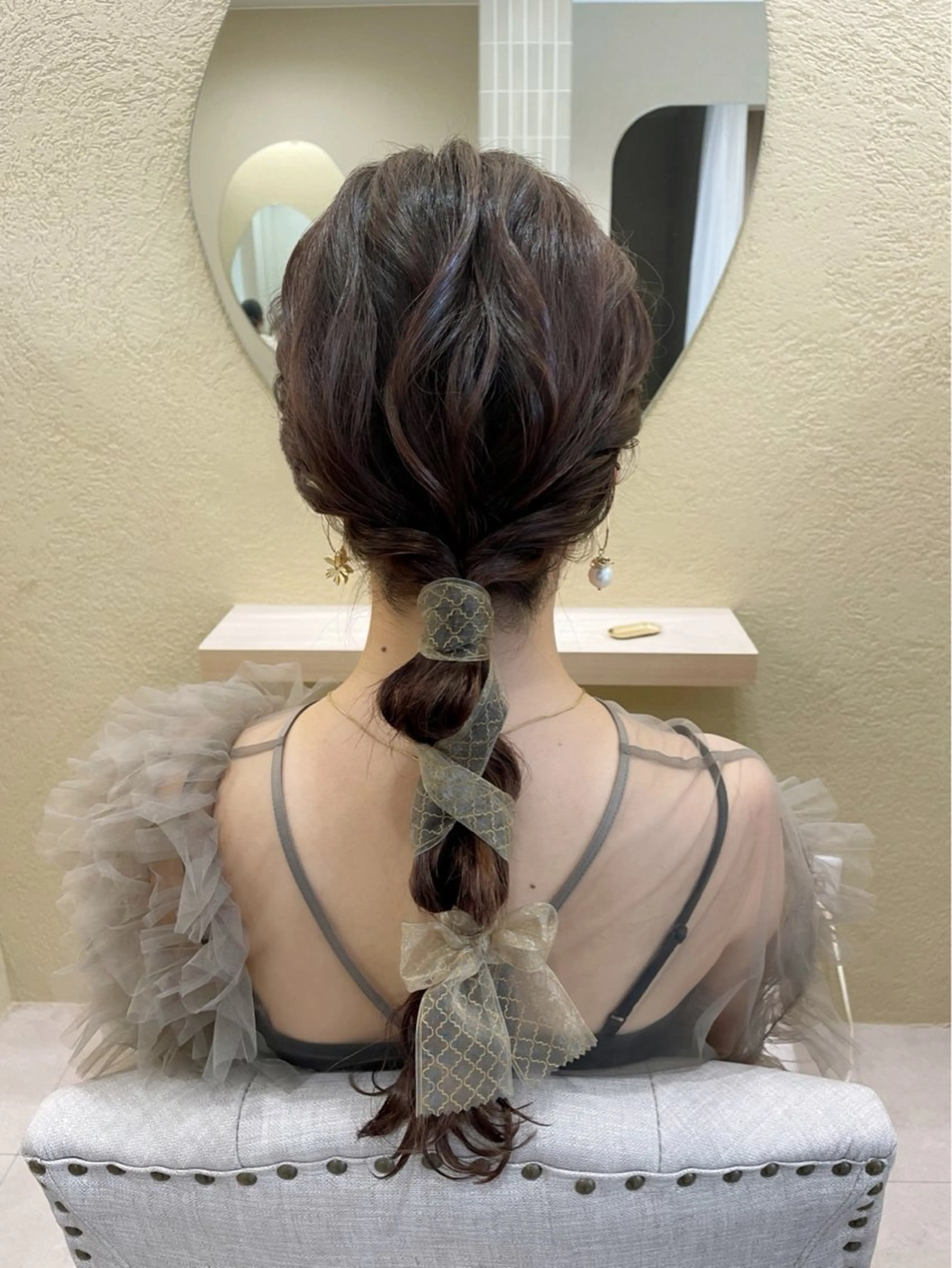 ロング ヘアアレンジ ヘアセット 大賀 祐未のヘアスタイル