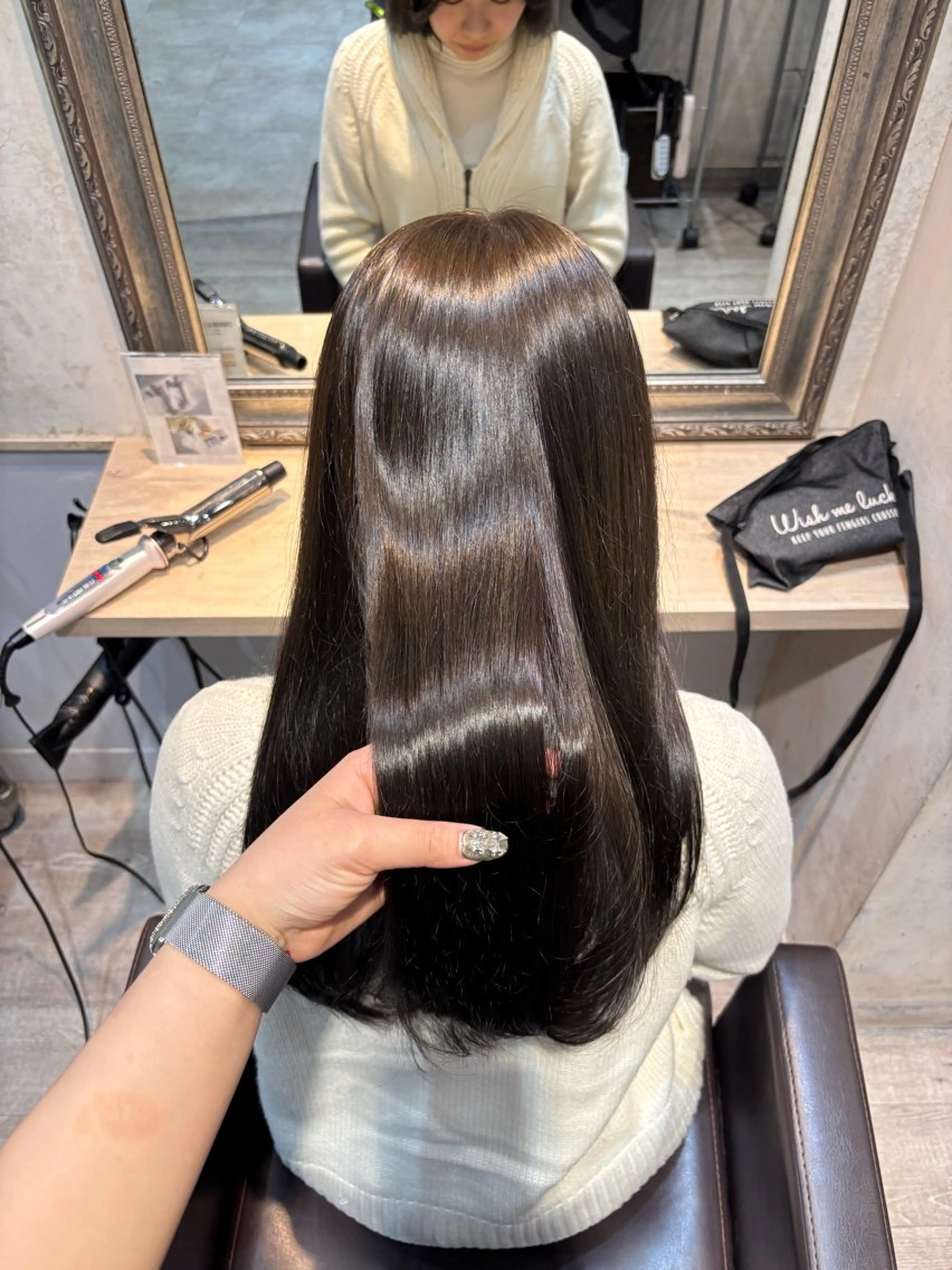 ロング 髪質改善 ヘアカラー momoka ⠀のヘアスタイル