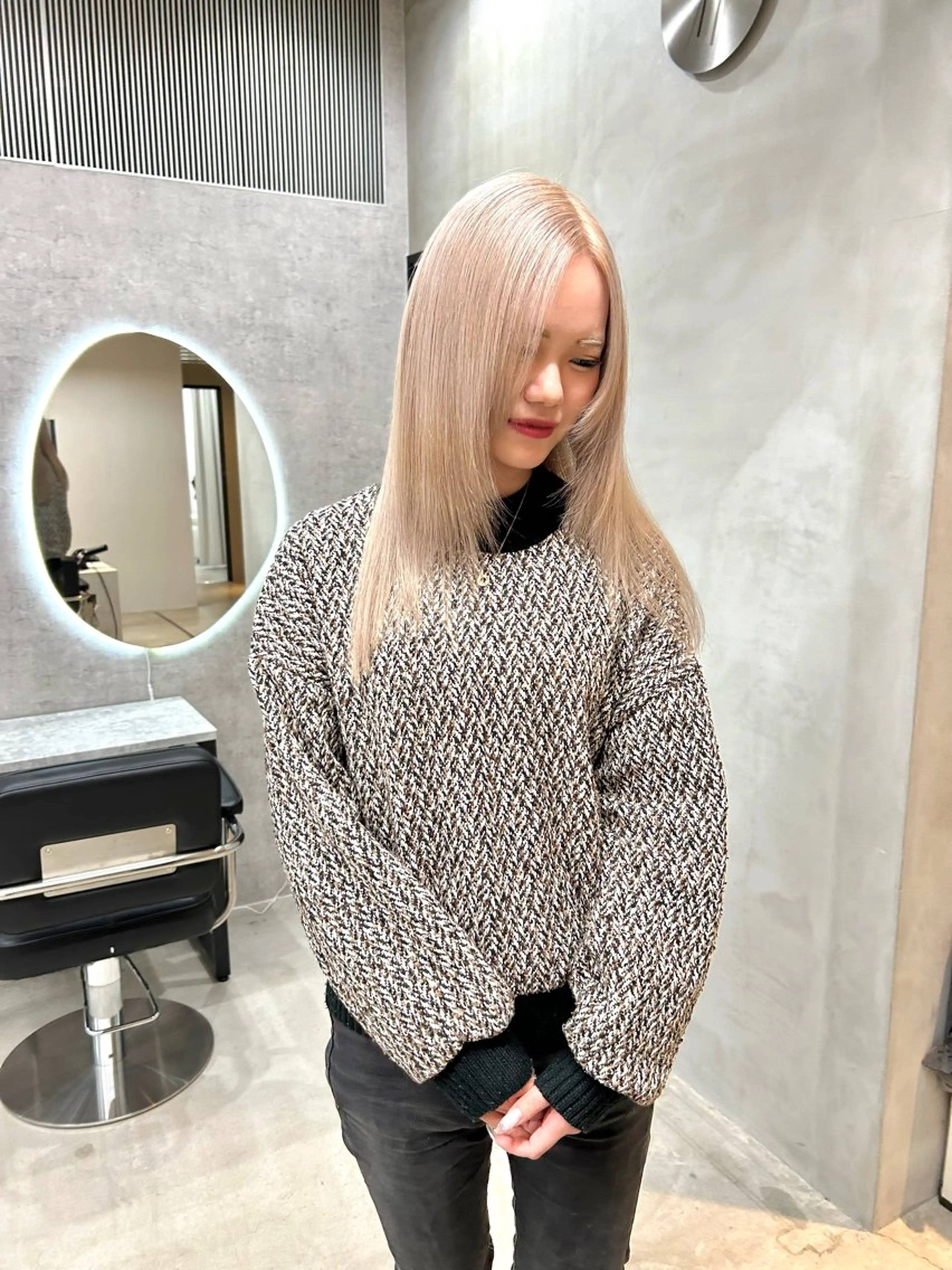 セミロング ヘアカラー トリートメント mood tatemachiのヘアスタイル