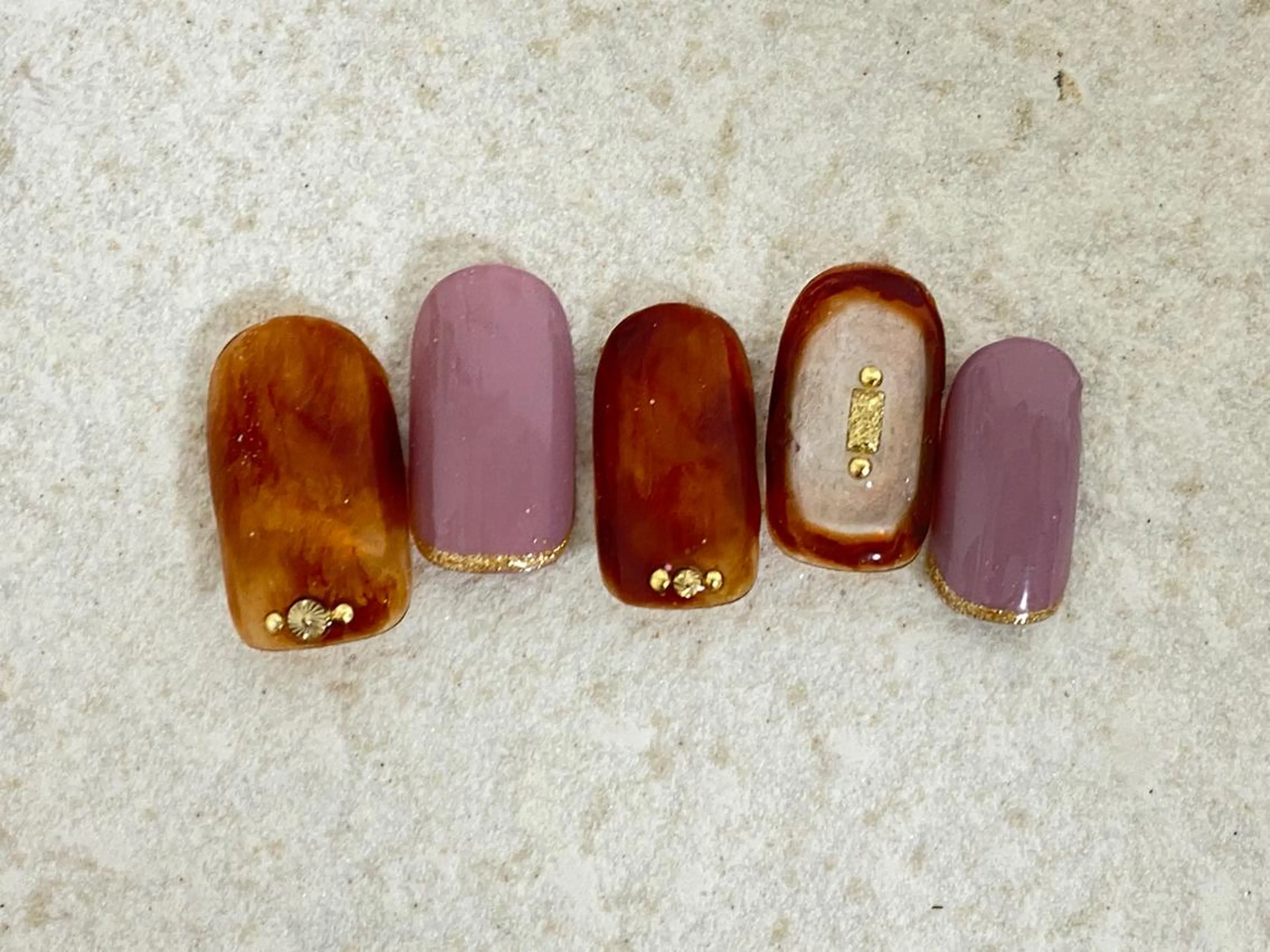 カラー ネイル アートネイル べっ甲ネイル MOMO nailのネイルデザイン