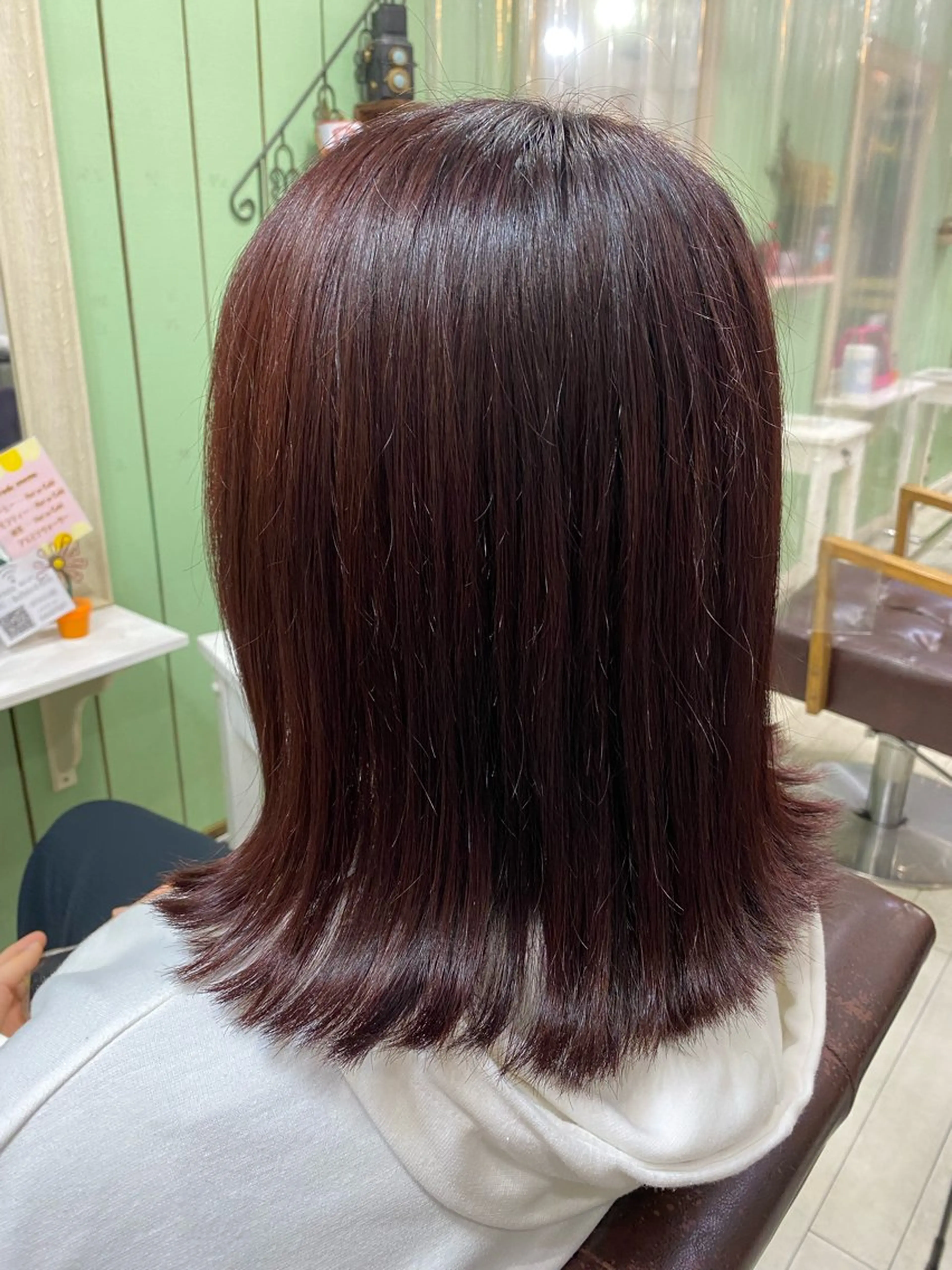 カラー 🩶西 雪乃/透明感 🫧/赤み消し✨🩶のヘアスタイル