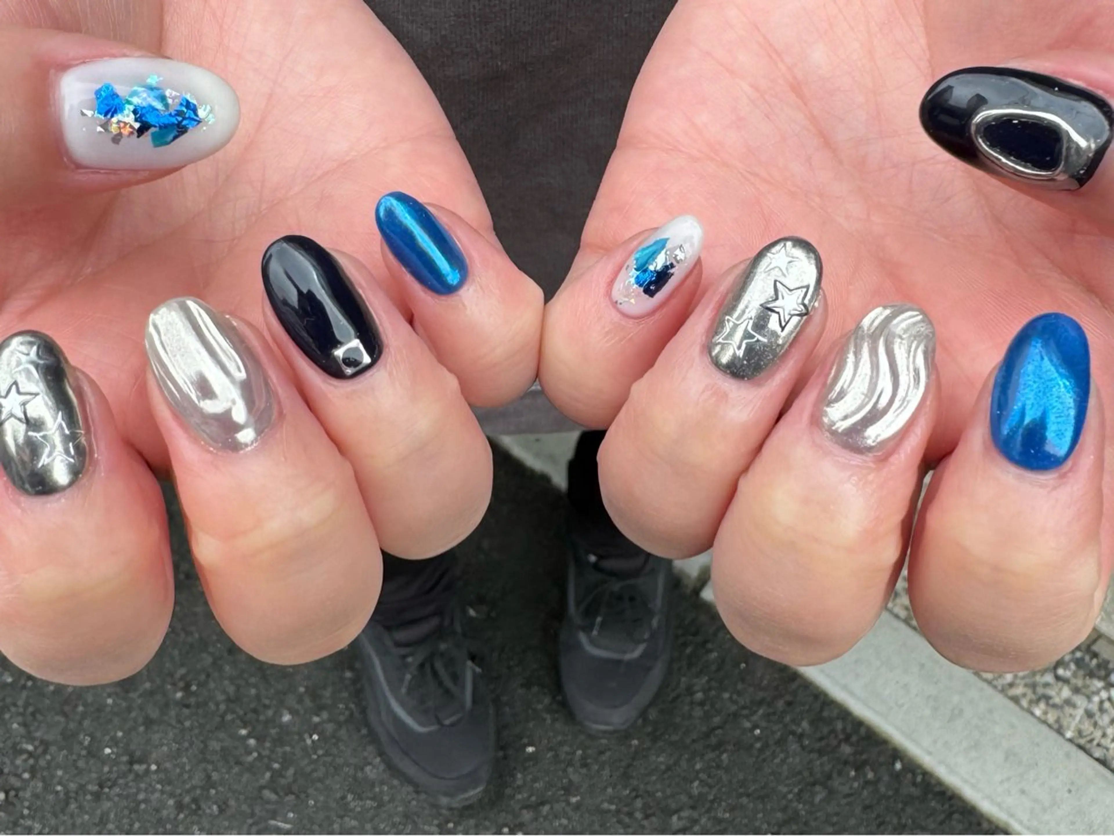 ネイル フレンチネイル ハート ロングネイル マグネットネイル ミラーネイル MH_ Nailのネイルデザイン