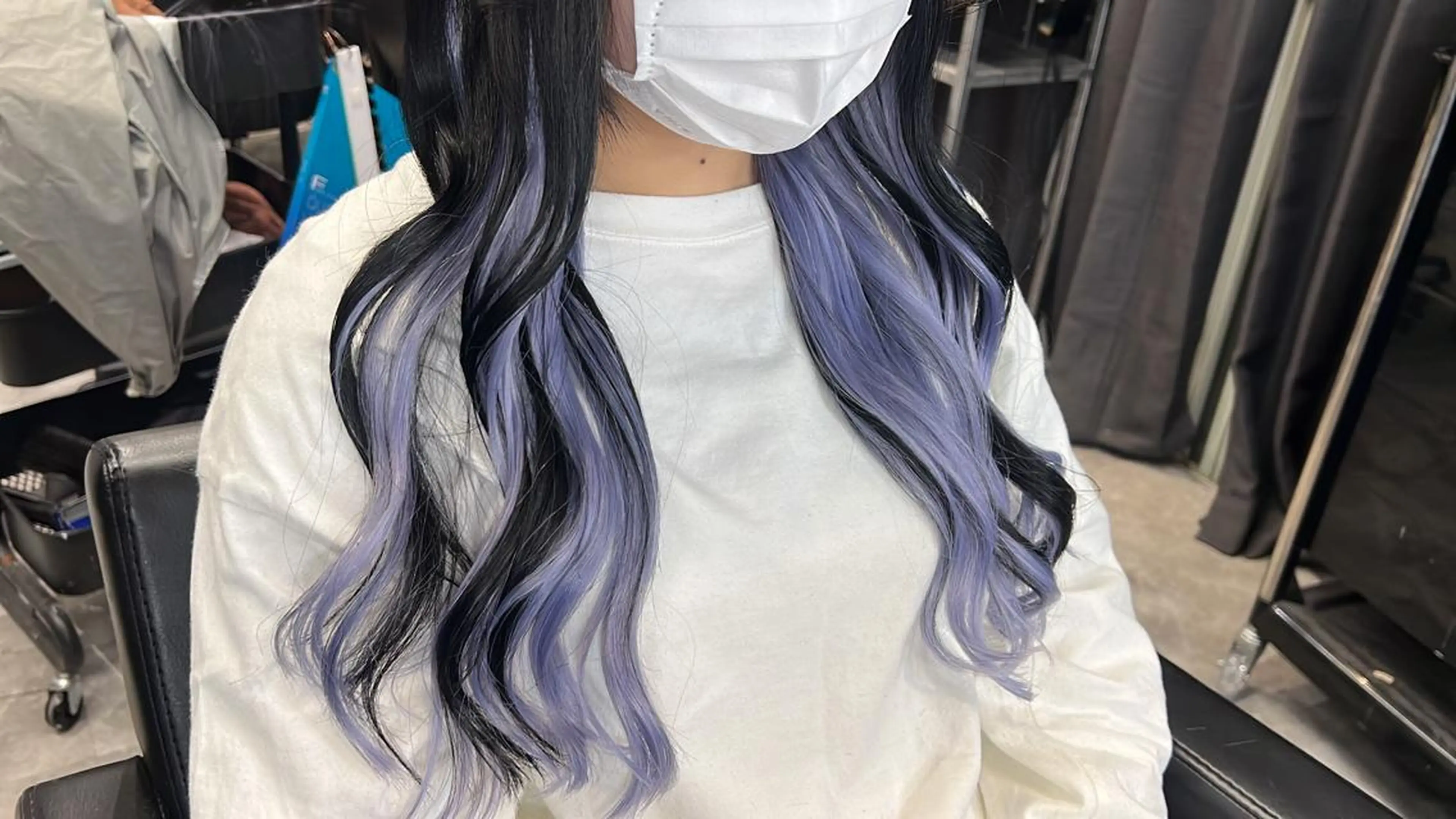 カラー mimiiy梅田 中崎町ハイトーンのヘアスタイル