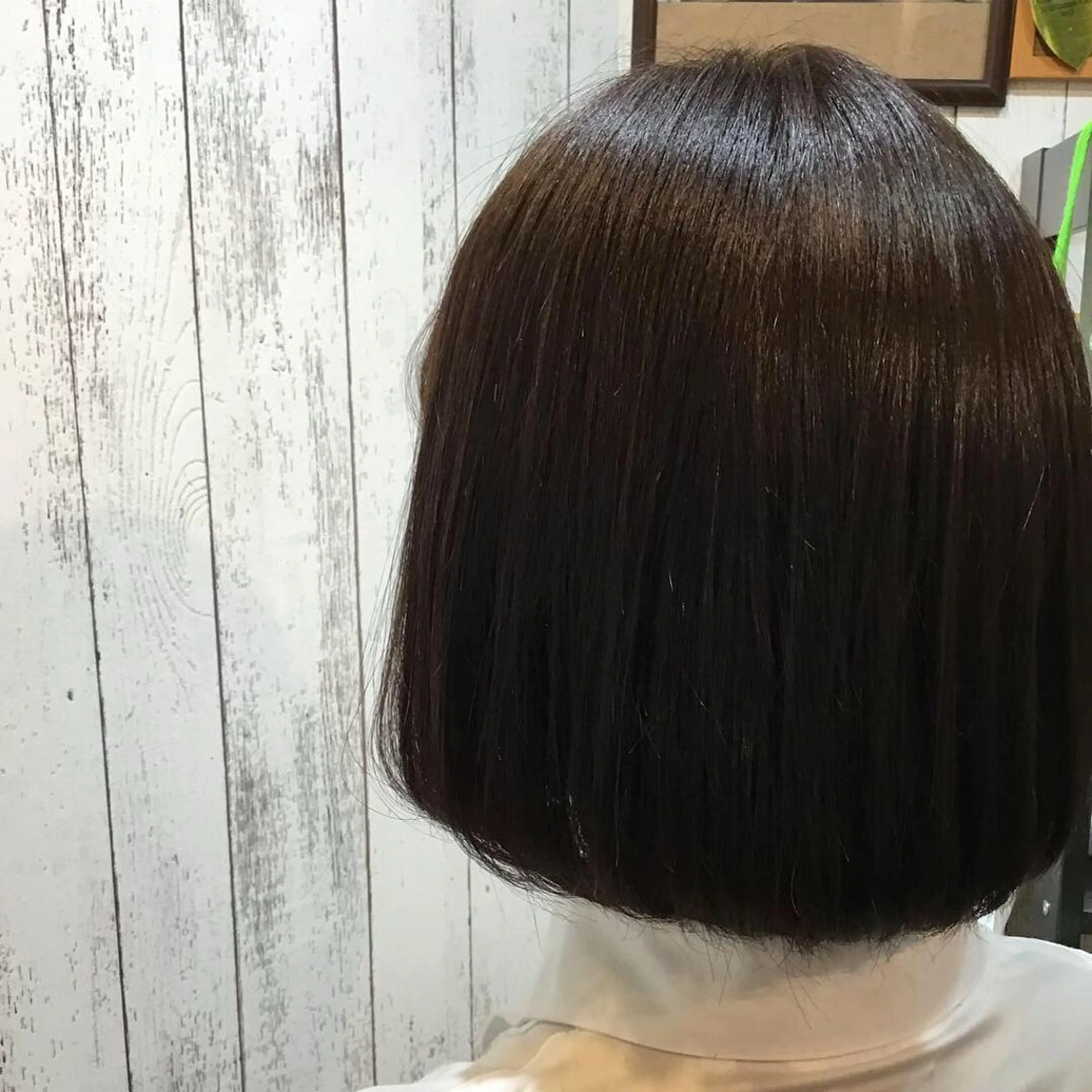 ショート カラー パーマ 金崎 新吾のヘアスタイル