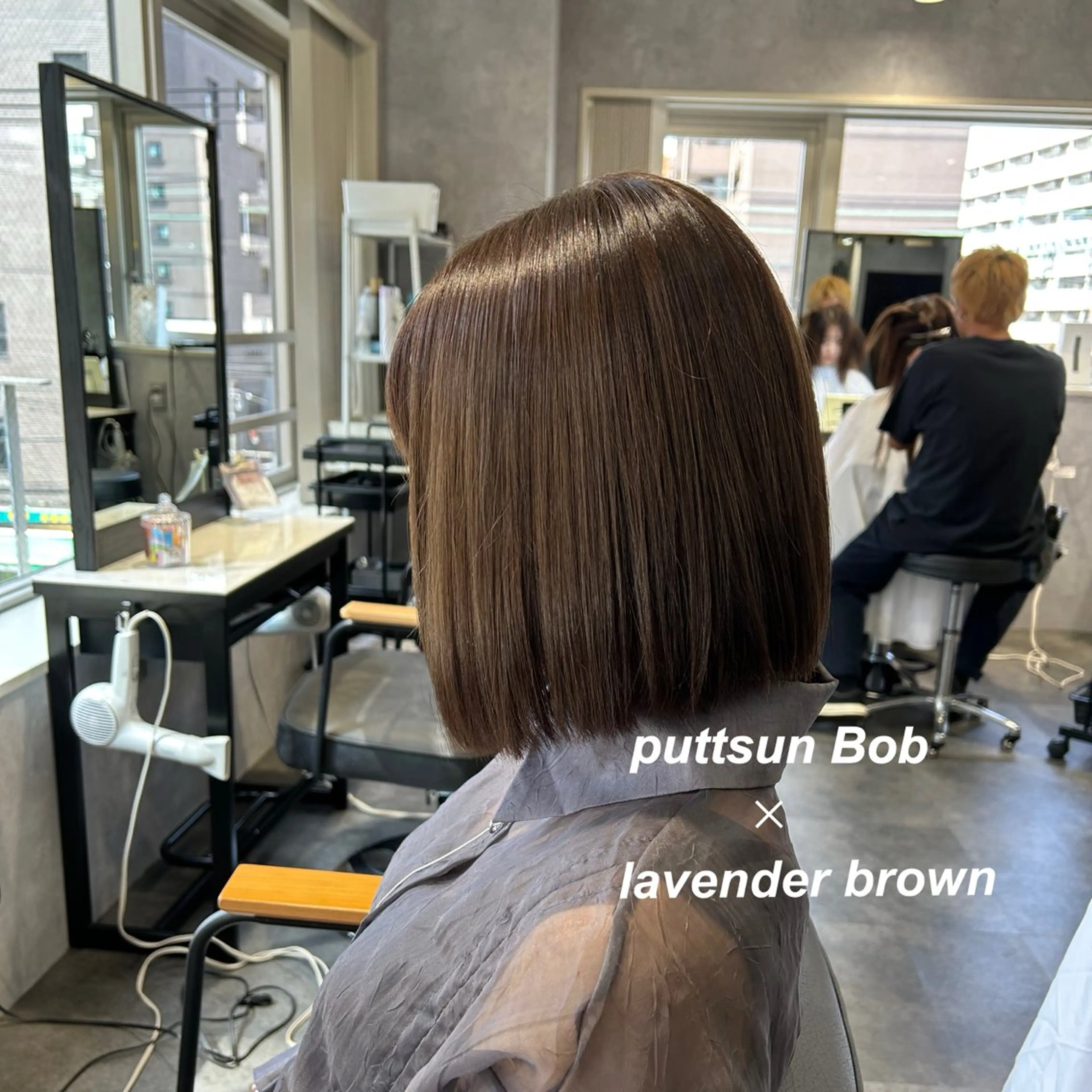 ミディアム カラー 切りっぱなしボブ ブラウンカラー 透明感カラー ラベンダーカラー ラベンダーブラウン カット ヘアカラー プルエクステ/インナ ーカラー🦊はるなのヘアスタイル