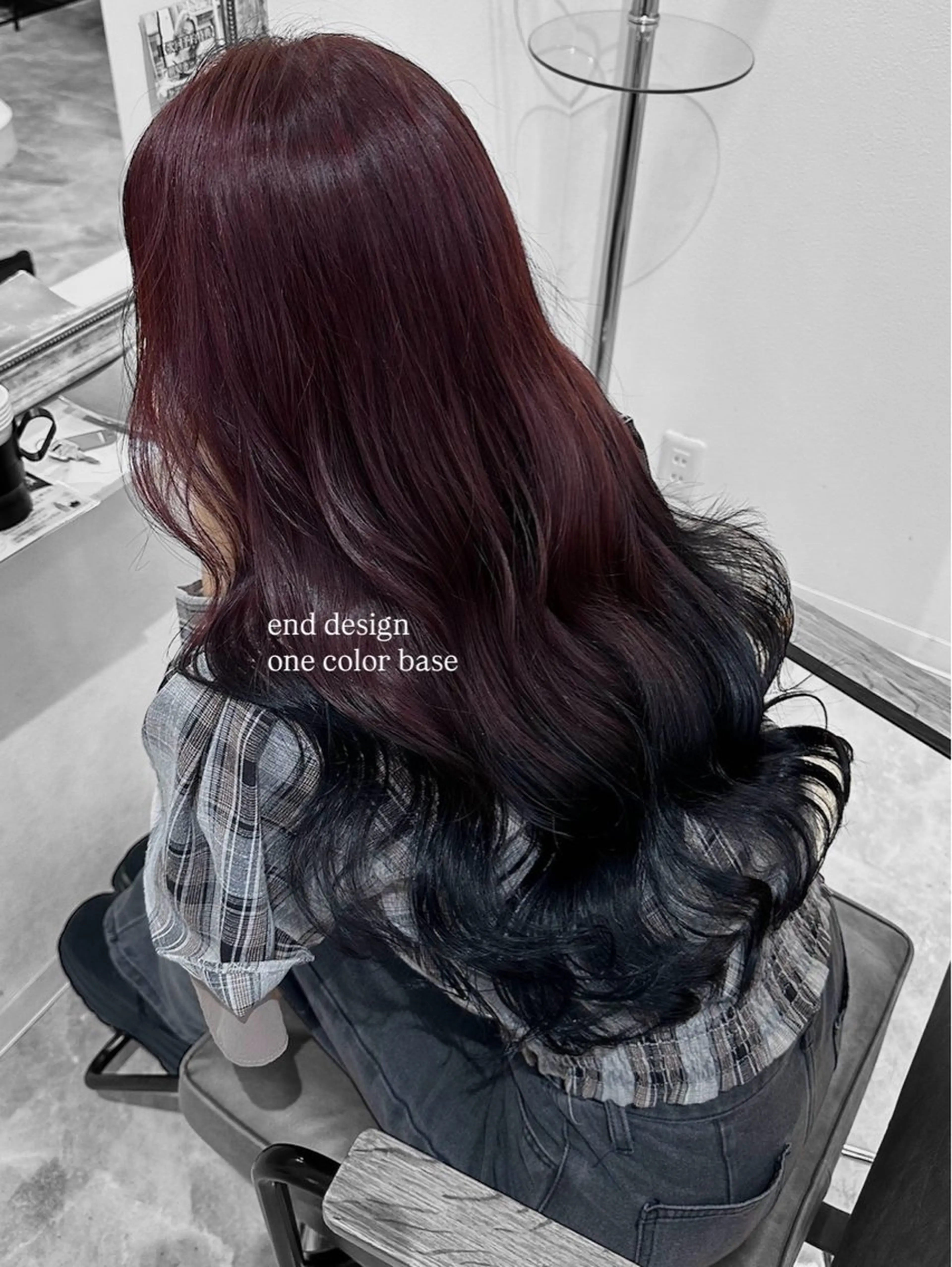 ロング カラー ヘアカラー トリートメント ura/デザイン/ ハイトーン/個性派のヘアスタイル