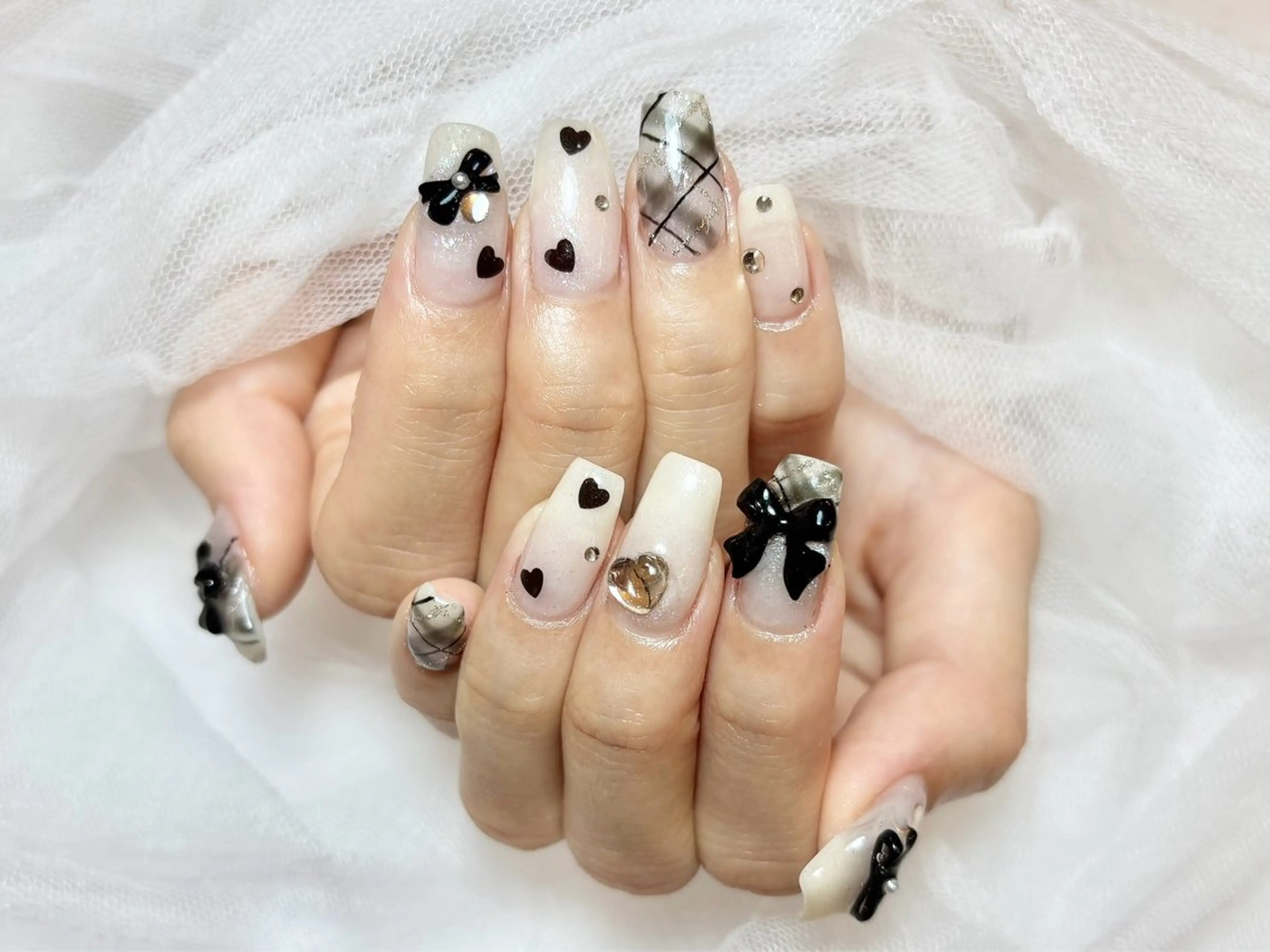 ネイル 持ち込み ハンドネイル machiko peTiTのネイルデザイン