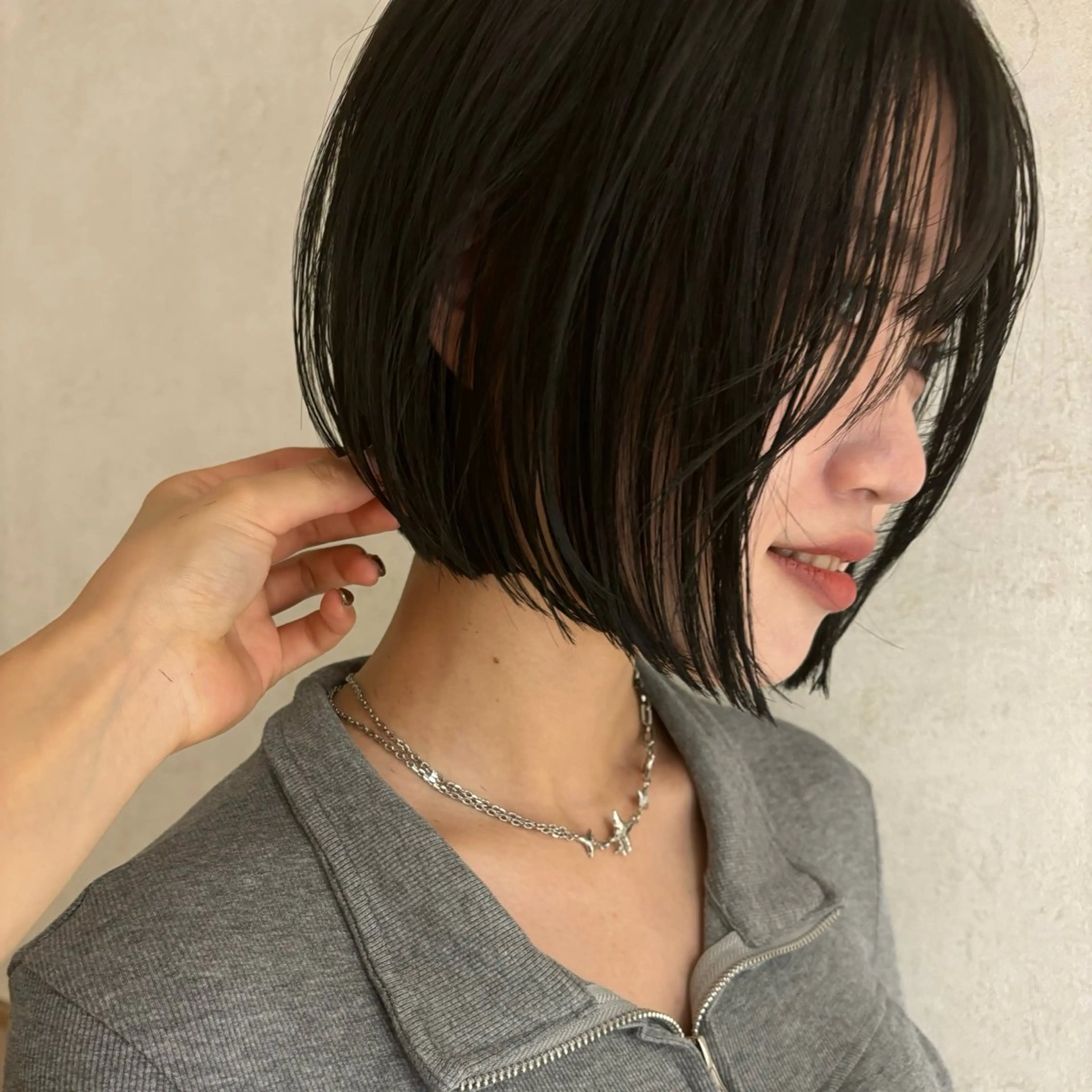 ショート ヘアカラー トリートメント izumi/ ボブ/パーマのヘアスタイル