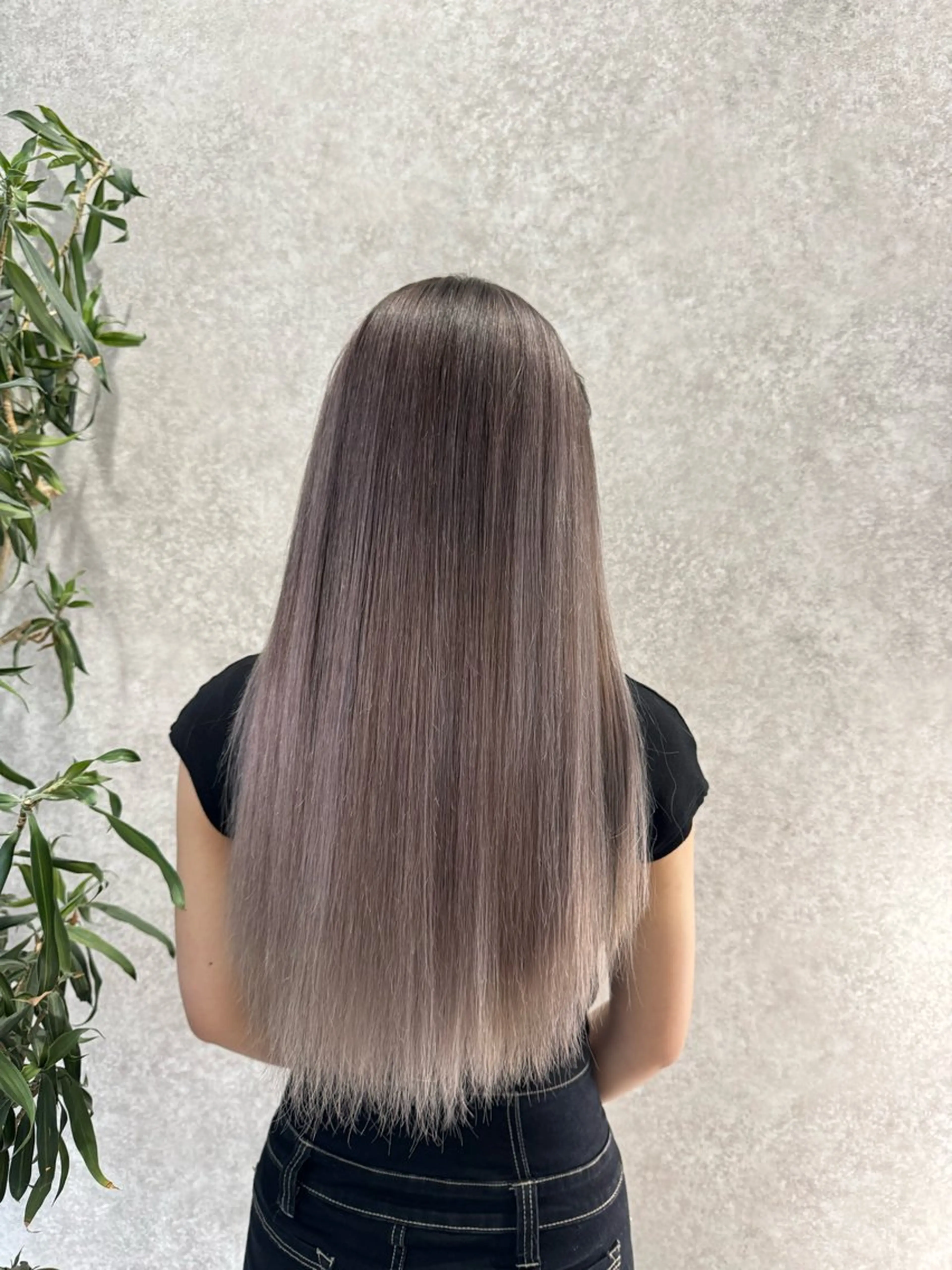 カラー ヘアカラー 小川 愛遥のヘアスタイル