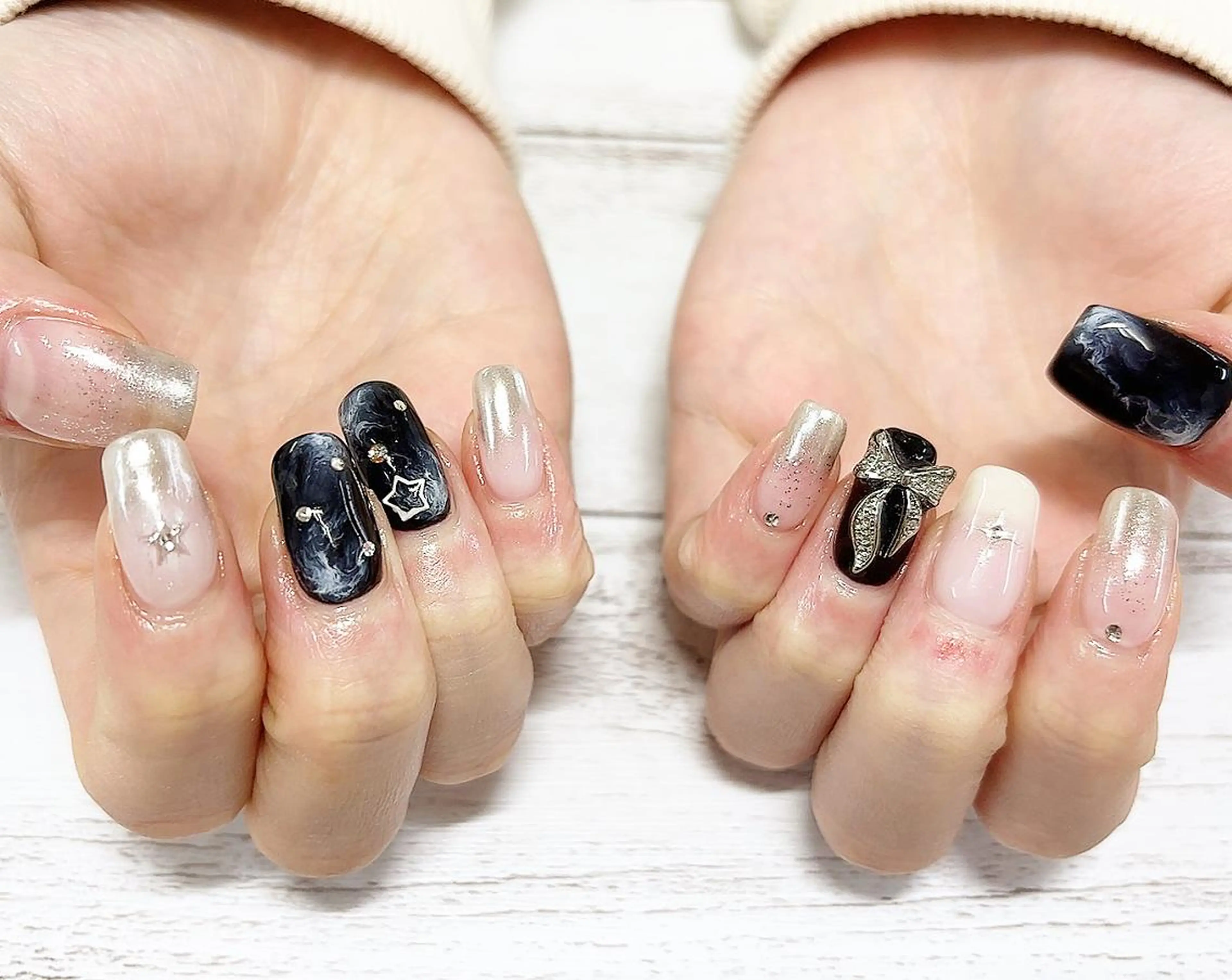 ネイル ハンドネイル リラネイル ギョウのネイルデザイン