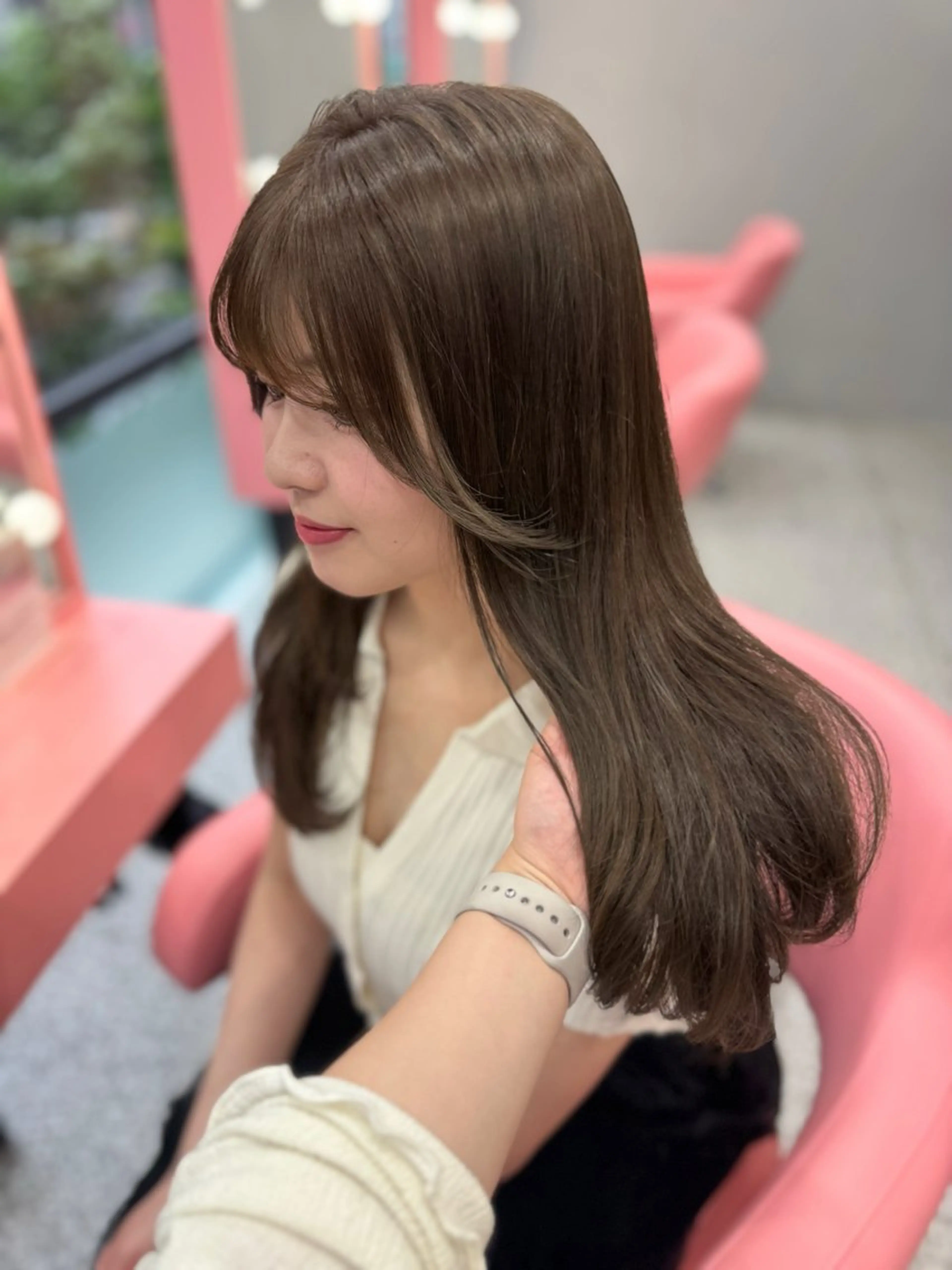 ロング ヘアカラー トリートメント VOTAN shibuya所属・REINA𓍯/ 透明感カラー/顔周りのヘアスタイル